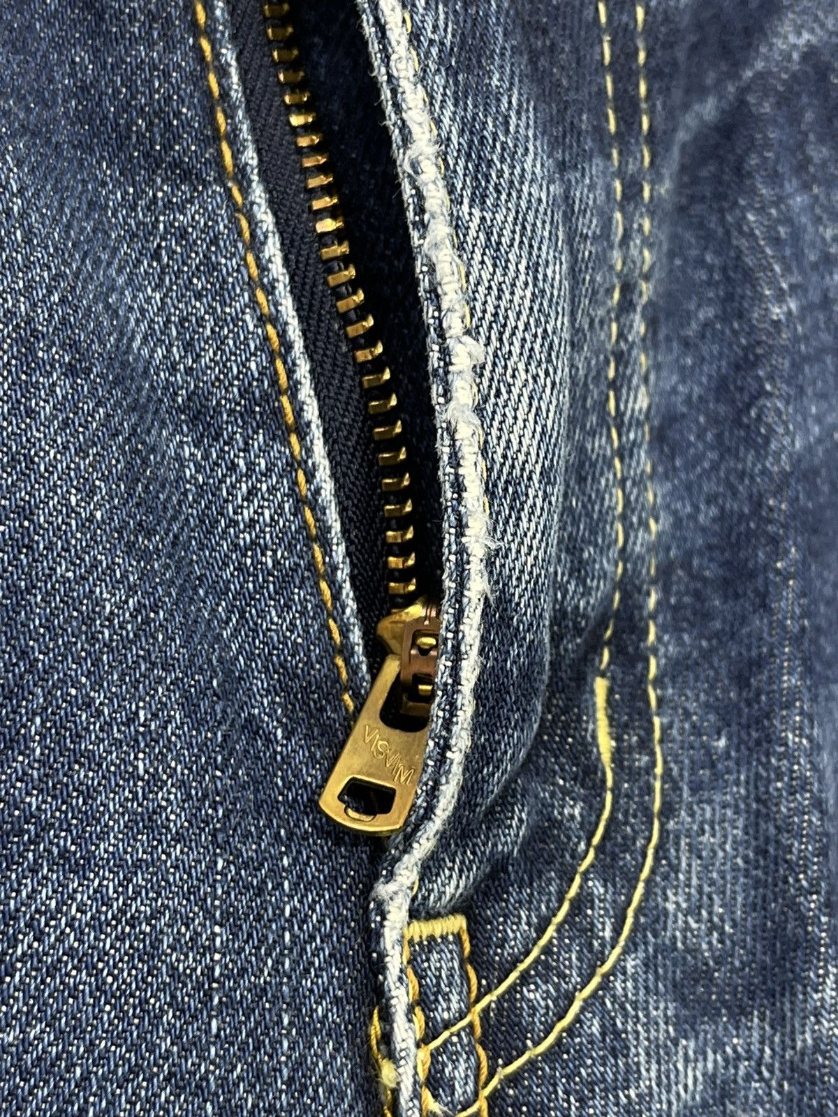 Japanese Brand ☢ Visvim Social Sculpture 04R Slim Denim Faded 3🟦3 Size US 31 - 9 Thumbnail