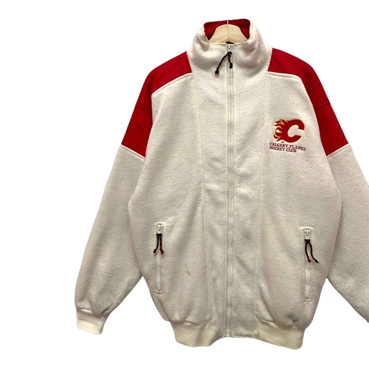 NFL VINTAGE CALGARY FLAMES HOCKEY CLUB CANADA ZIPPER JACKET Size US M / EU 48-50 / 2 - 7 Thumbnail