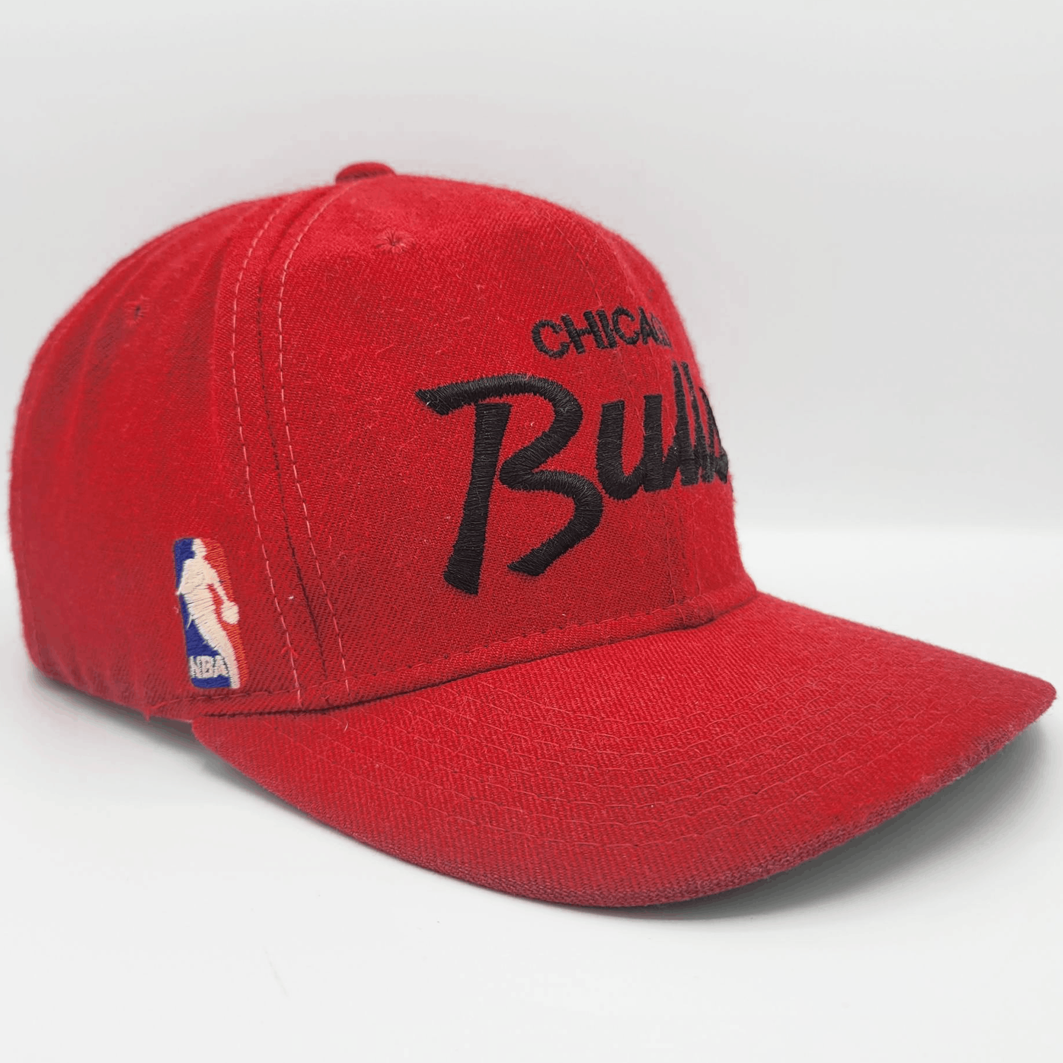 NBA × Sports Specialties × Vintage Chicago Bulls Vintage 90s Script Snapback Hat Size ONE SIZE - 2 Thumbnail