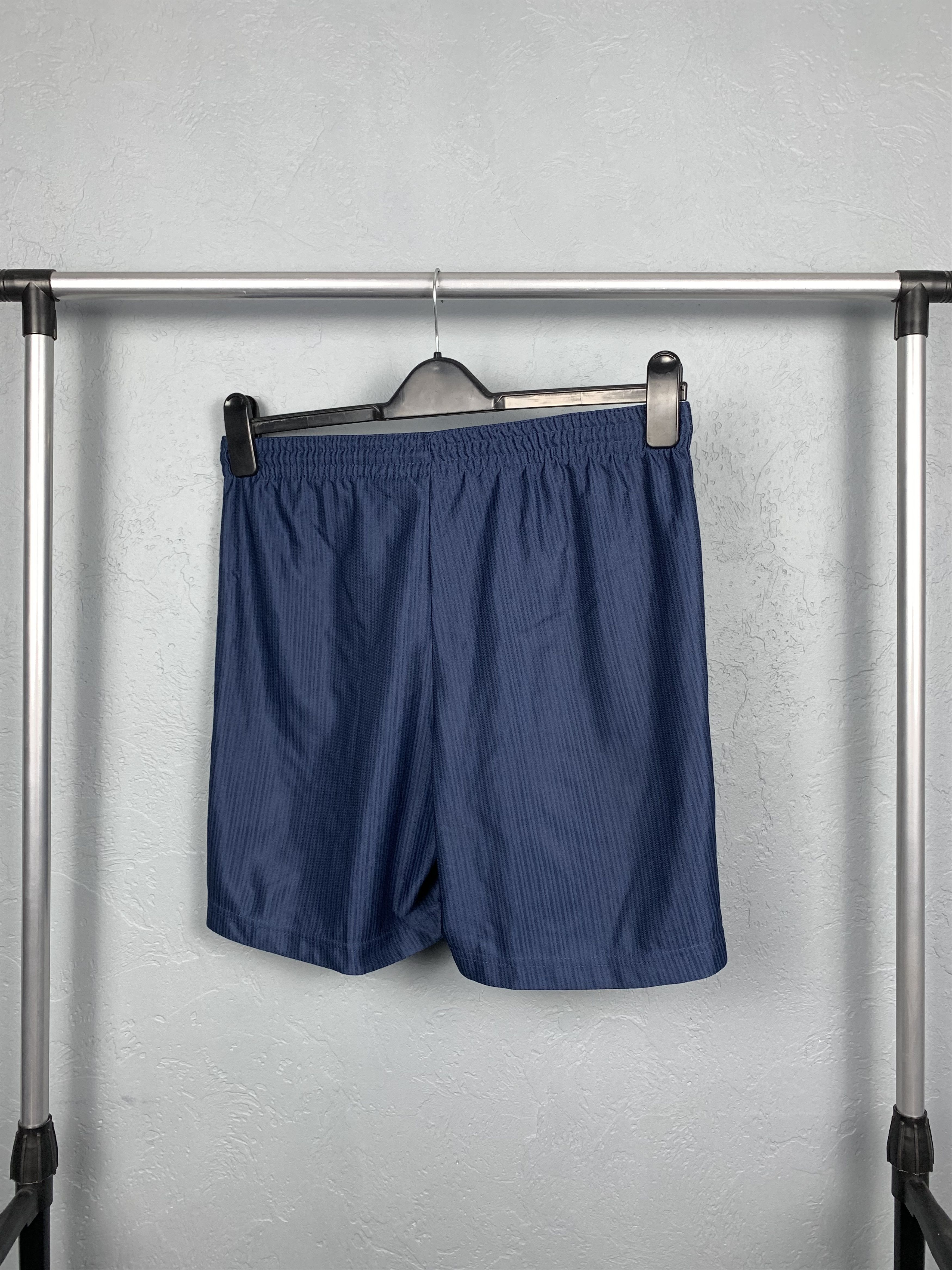 Nike Vintage Nike Mens Shorts Dri Fit Y2K Size US 30 / EU 46 - 4 Thumbnail