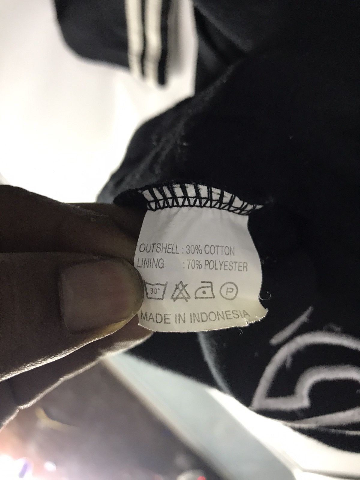 Adidas × Vintage Adidas hoodie big logo three stripe Size US L / EU 52-54 / 3 - 4 Thumbnail
