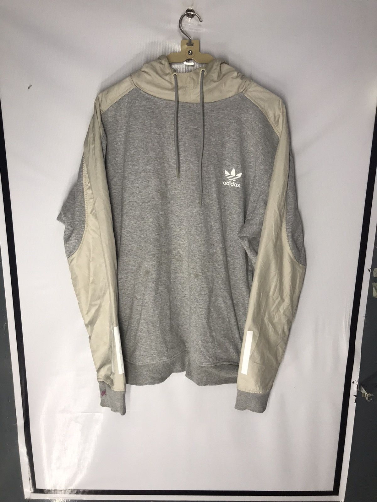 Adidas Adidas hoodie small logo Size US M / EU 48-50 / 2 - 4 Thumbnail