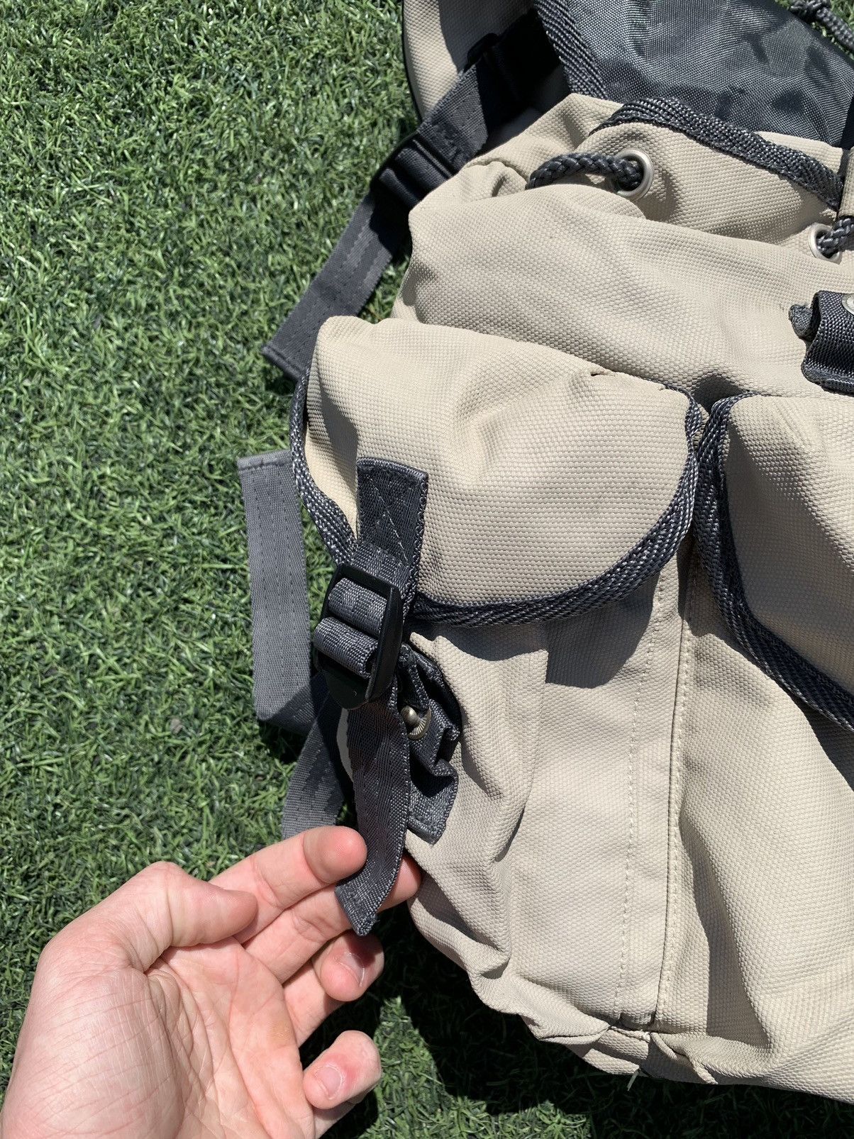 Gap × Vintage Vintage Gap Gorpcore Bag Multi Pocket Military Backpack Y2K Size ONE SIZE - 10 Thumbnail