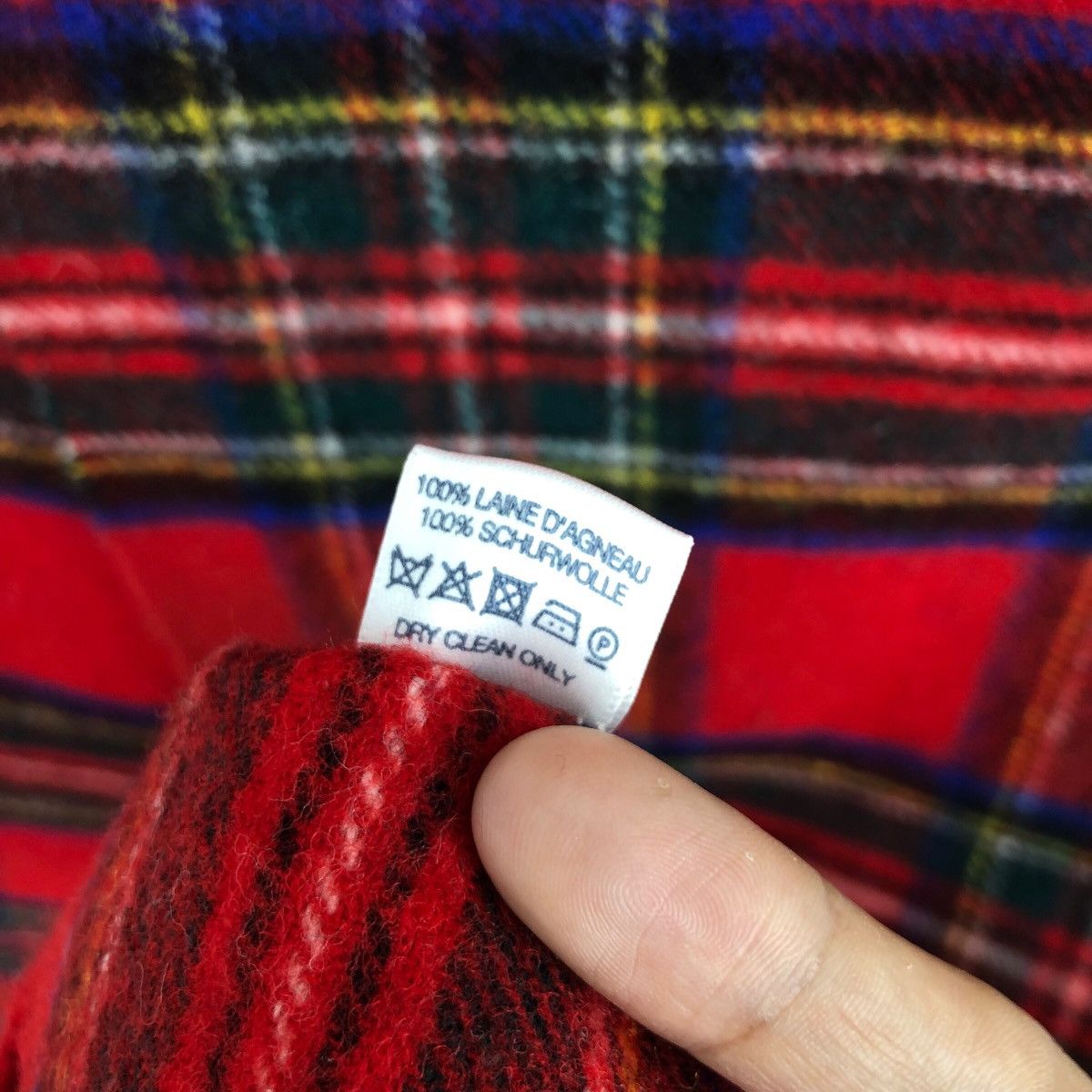 Johnstons Of Elgin Vintage JOHNSTONS OF ELGIN Wool Scarves Muffler Checkered Size ONE SIZE - 5 Thumbnail