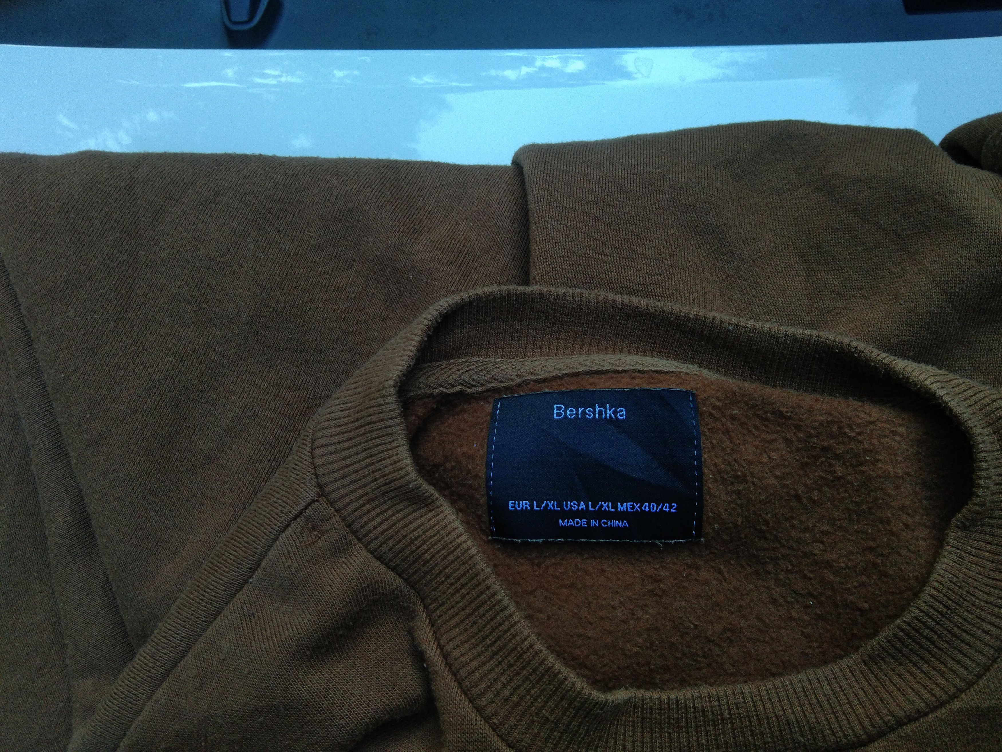 Bershka VINTAGE BERSHKA SWEATSHIRT Size US L / EU 52-54 / 3 - 7 Thumbnail