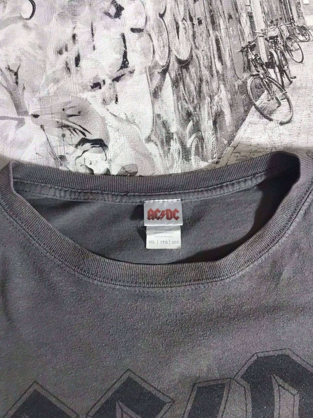 Band Tees AC/DC band t-shirt Size US XXL / EU 58 / 5 - 6 Thumbnail