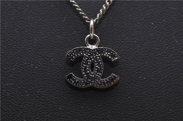 Chanel Chanel Diamond Rhinestone Necklace Size ONE SIZE - 5 Thumbnail