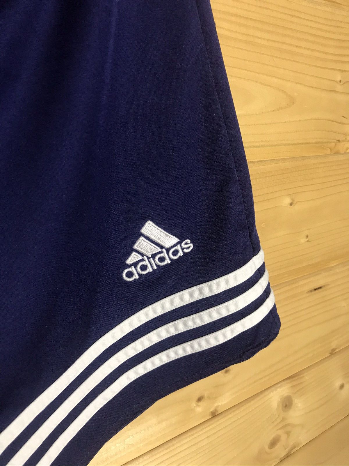 Adidas Adidas shorts Size US 34 / EU 50 - 2 Thumbnail