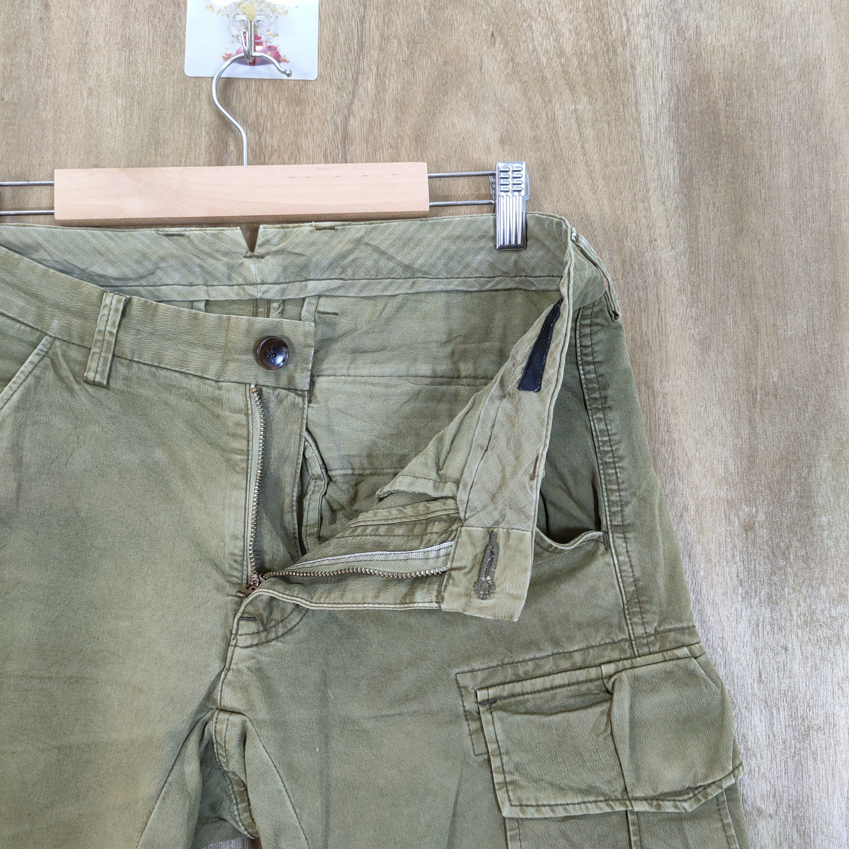 Japanese Brand VINTAGE JAPANESE FADED CARGO PANTS Size US 30 / EU 46 - 4 Thumbnail