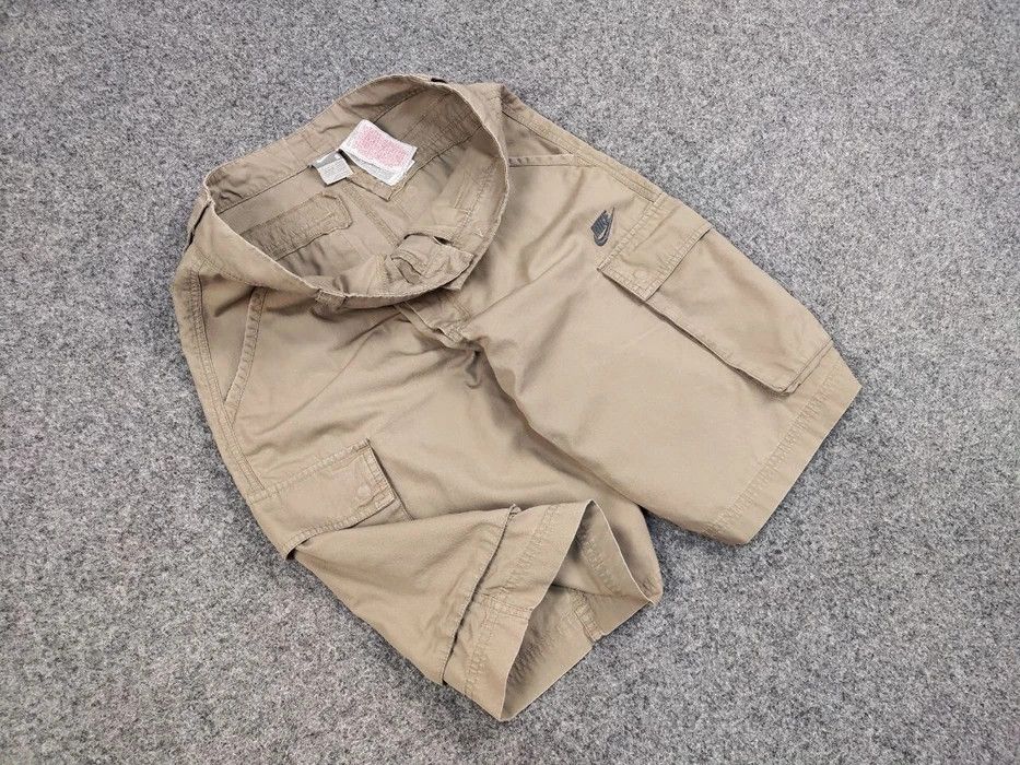 Nike Vintage Nike Cargo Casual Shorts Streetwear Travis Scott Size US 32 / EU 48 - 3 Thumbnail
