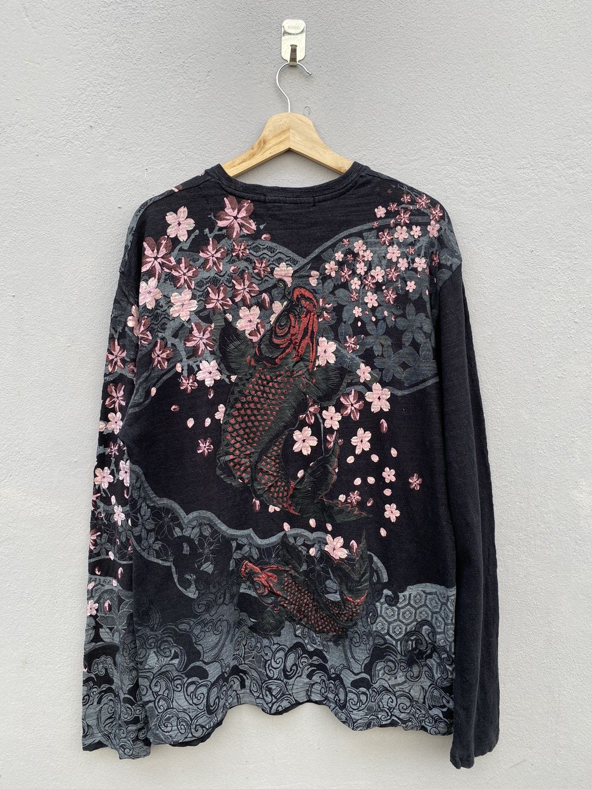 Japanese Brand japanese traditional classic sukajan shirt floral + koi fish Size US L / EU 52-54 / 3 - 8 Thumbnail