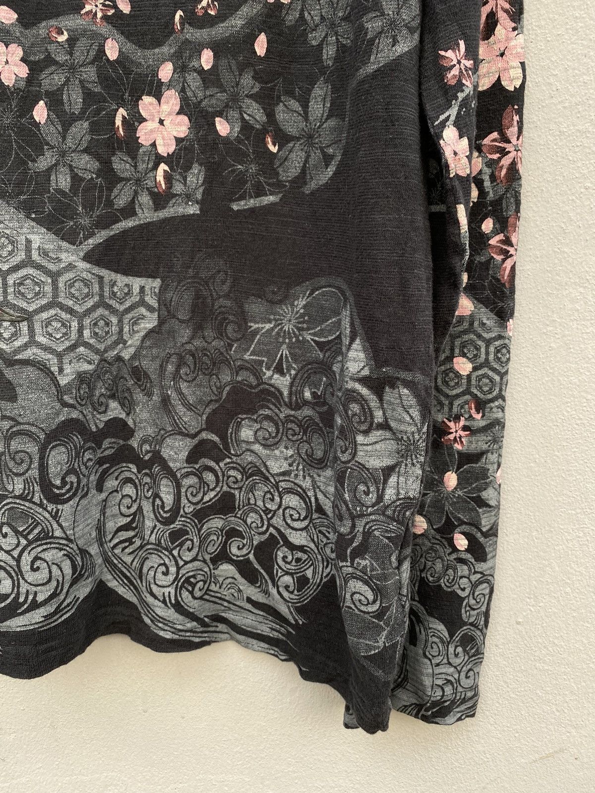 Japanese Brand japanese traditional classic sukajan shirt floral + koi fish Size US L / EU 52-54 / 3 - 7 Thumbnail