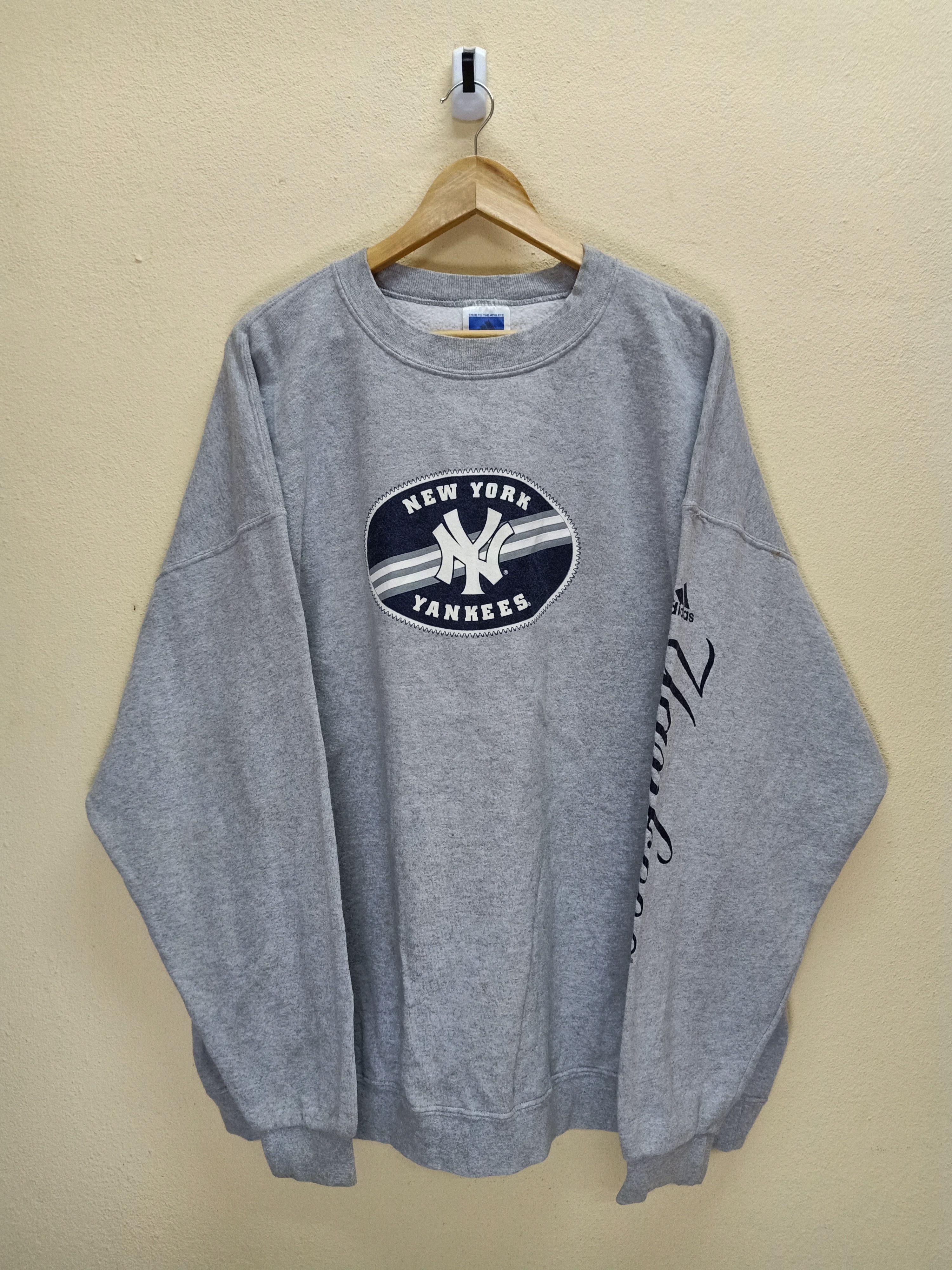 Adidas × New York Yankees ADIDAS X NEW YORK YANKEES Big Logo Gray Sweatshirts Size US XXL / EU 58 / 5 - 1 Thumbnail