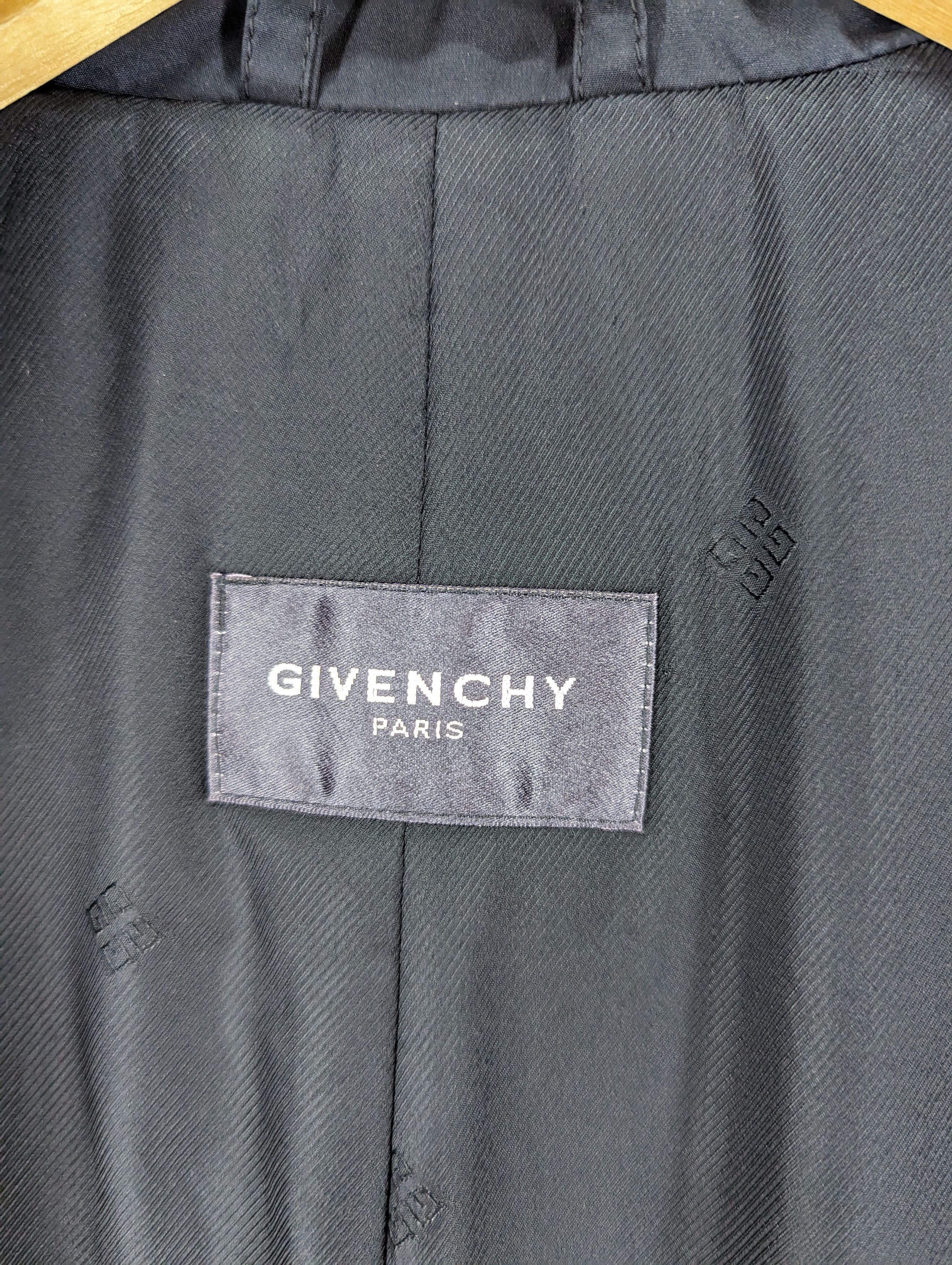 Givenchy 💥RARE💥Vintage Givenchy Long Jacket With Hoodie Size US L / EU 52-54 / 3 - 11 Thumbnail