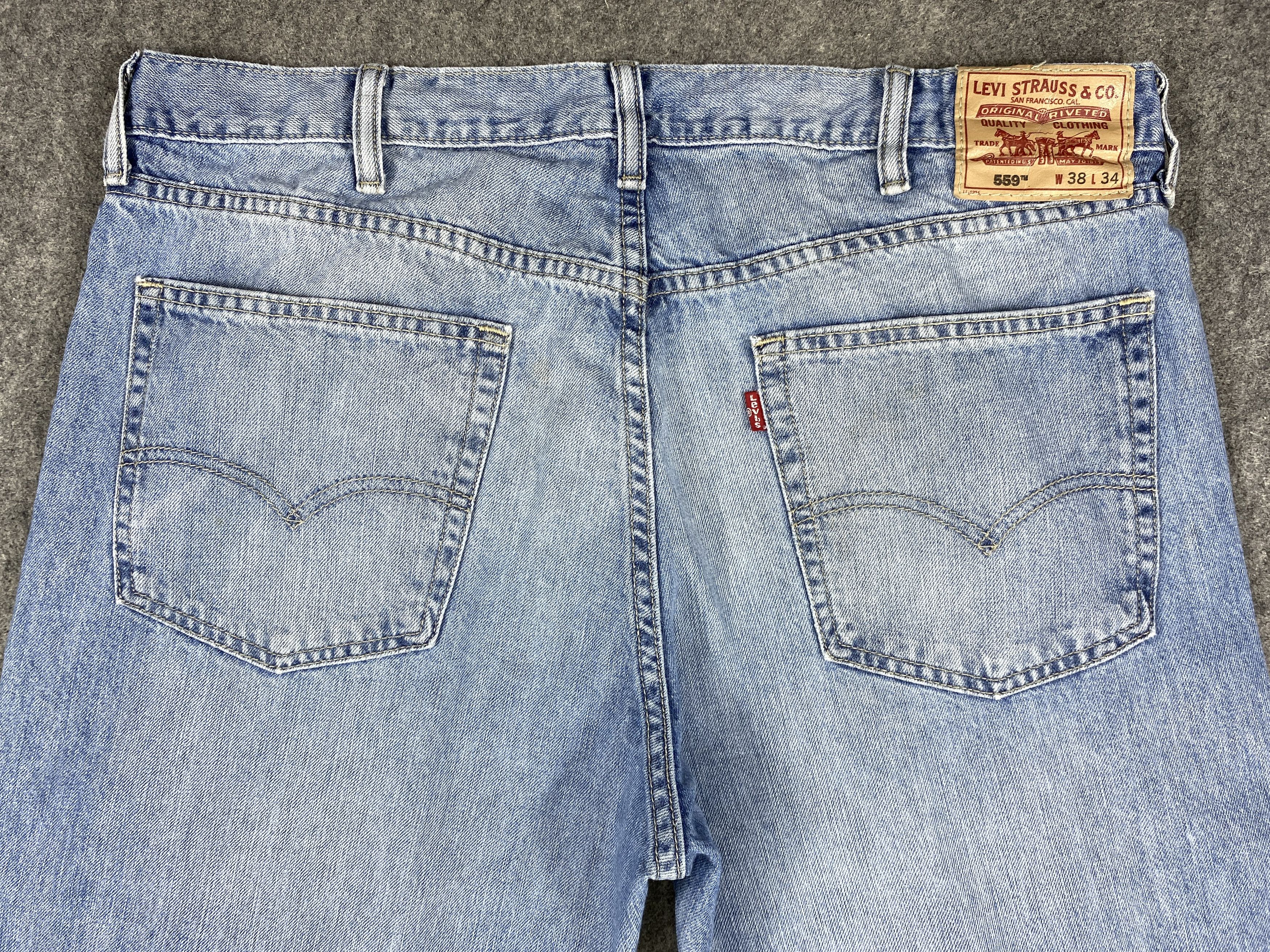 Levi's Mid Blue Vintage Levi's 559 Jeans 38x34.5 Denim -JN1396 Size US 38 / EU 54 - 4 Thumbnail