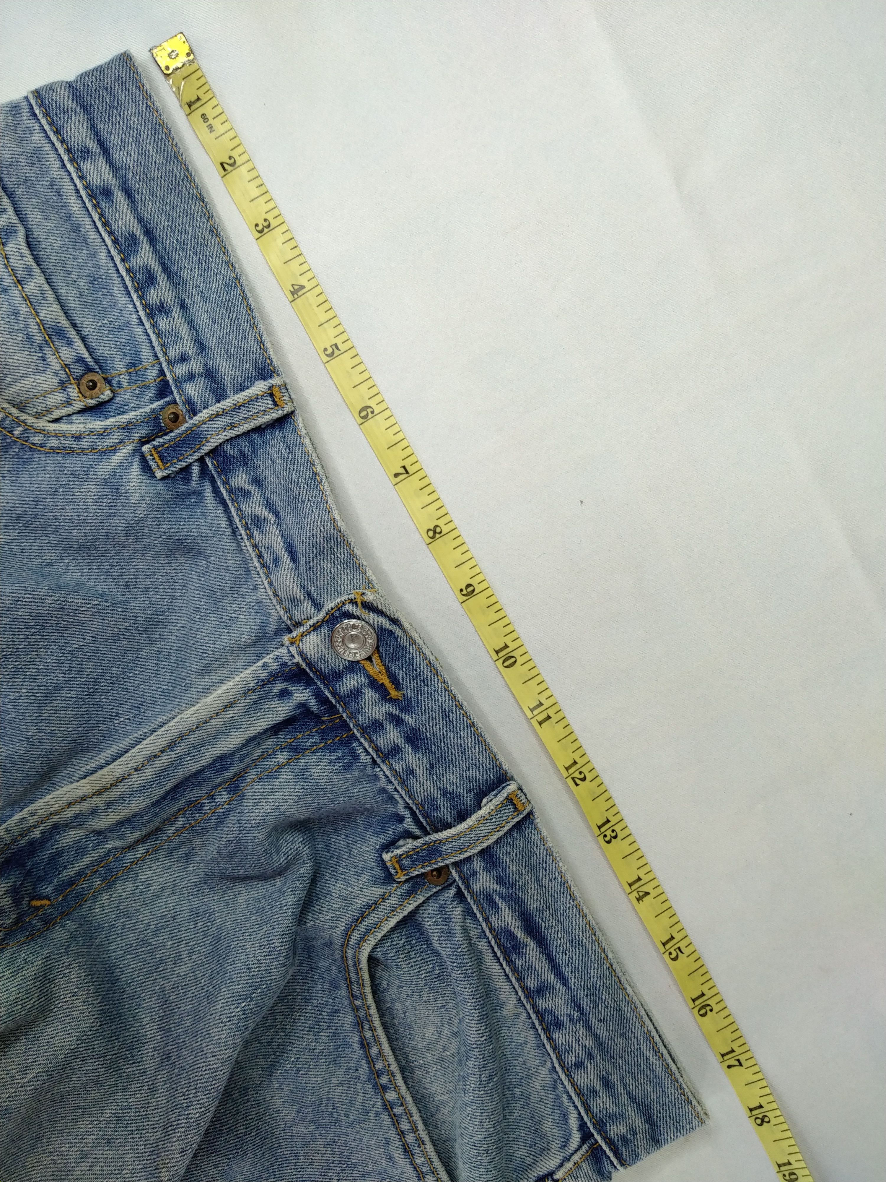 Levi's Vintage Levi's 560 Comfort Fit Faded Blue Denim -JN565 Size US 35 - 5 Thumbnail
