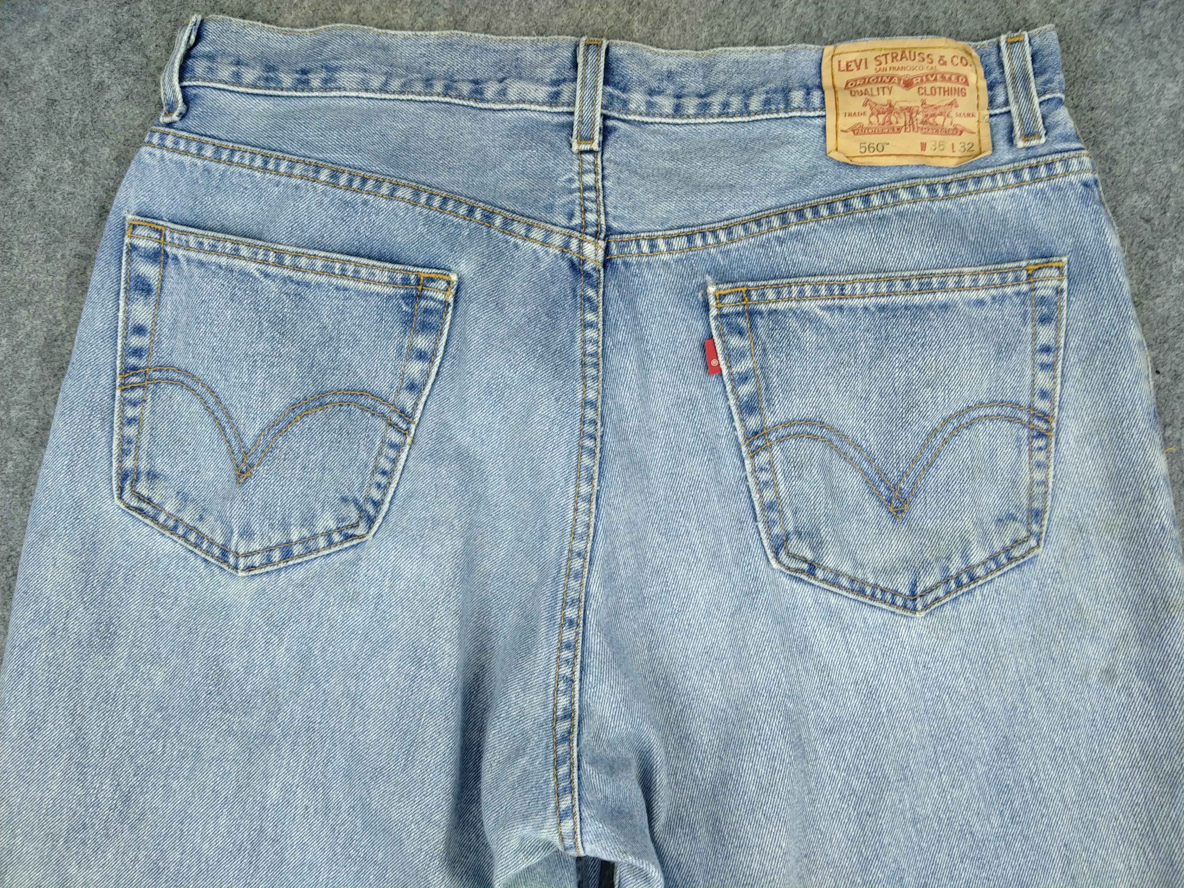 Levi's Vintage Levi's 560 Comfort Fit Faded Blue Denim -JN565 Size US 35 - 4 Thumbnail