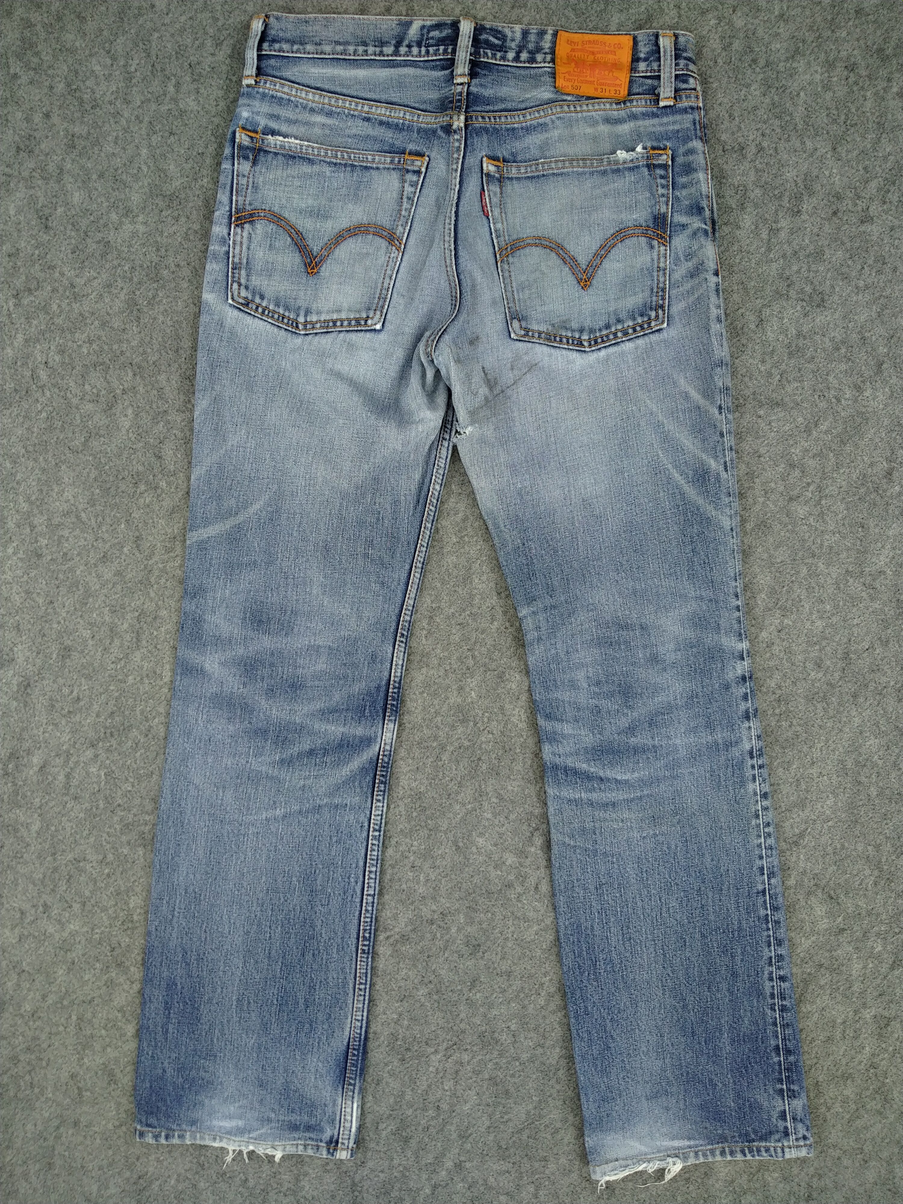 Levi's Faded Blue Vintage Levi's 507 Jeans 31x31.5 Denim -JN1057 Size US 31 - 2 Thumbnail