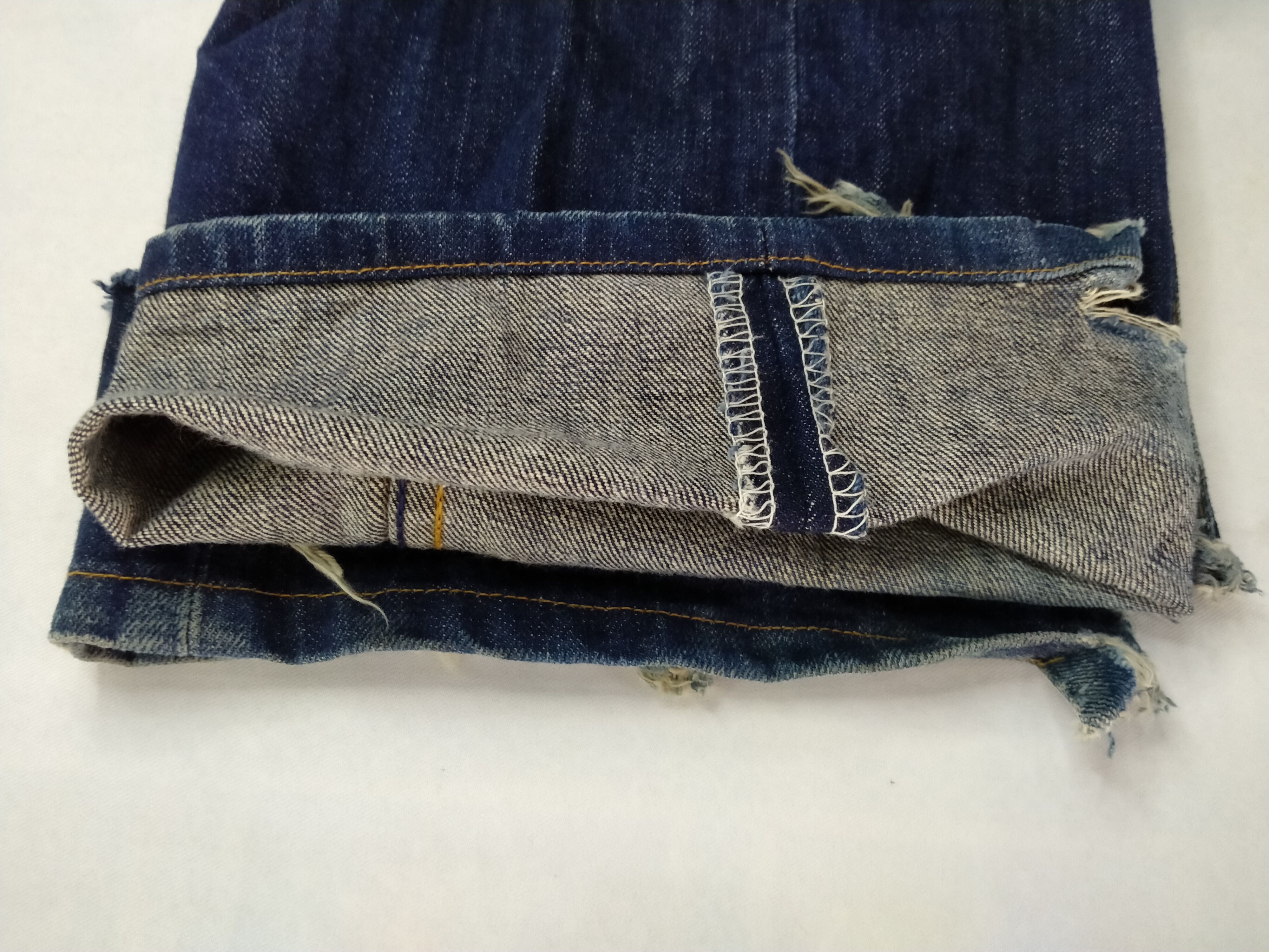Levi's Dark Blue Vintage Levi's 504 Denim 30x29 -JN145 Size US 30 / EU 46 - 18 Thumbnail
