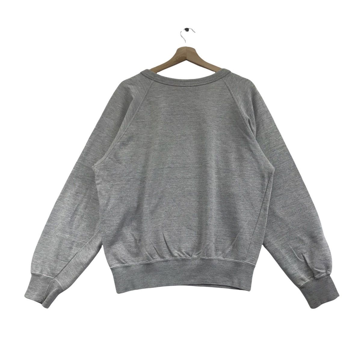 Champion Vintage CHAMPION CLASSIC RUNNING Usa Sportswear Sweatshirt Size US L / EU 52-54 / 3 - 6 Thumbnail