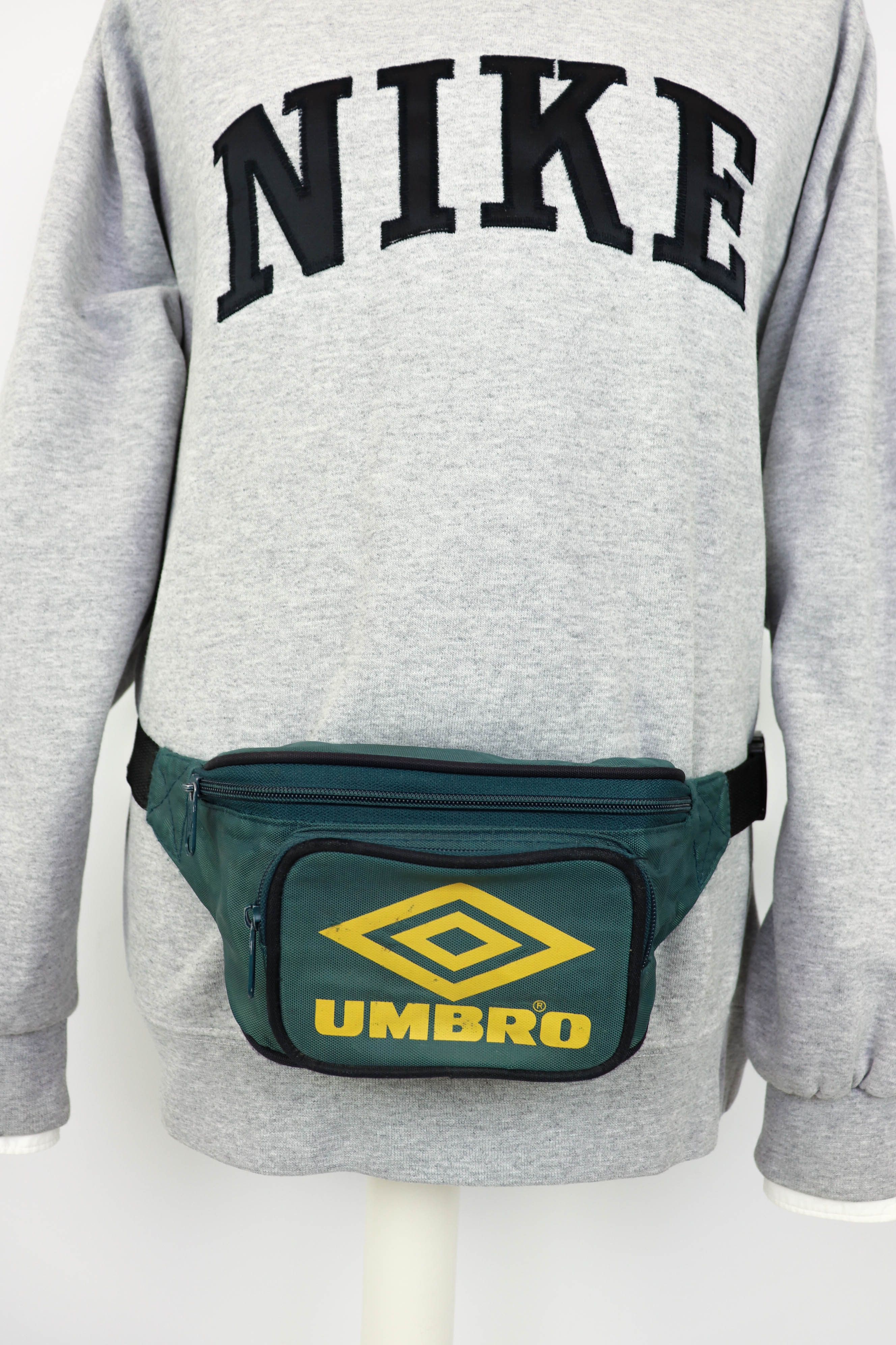 Umbro Vintage 90s Big Logo Green Nylon Waist Bag Bags Luggage