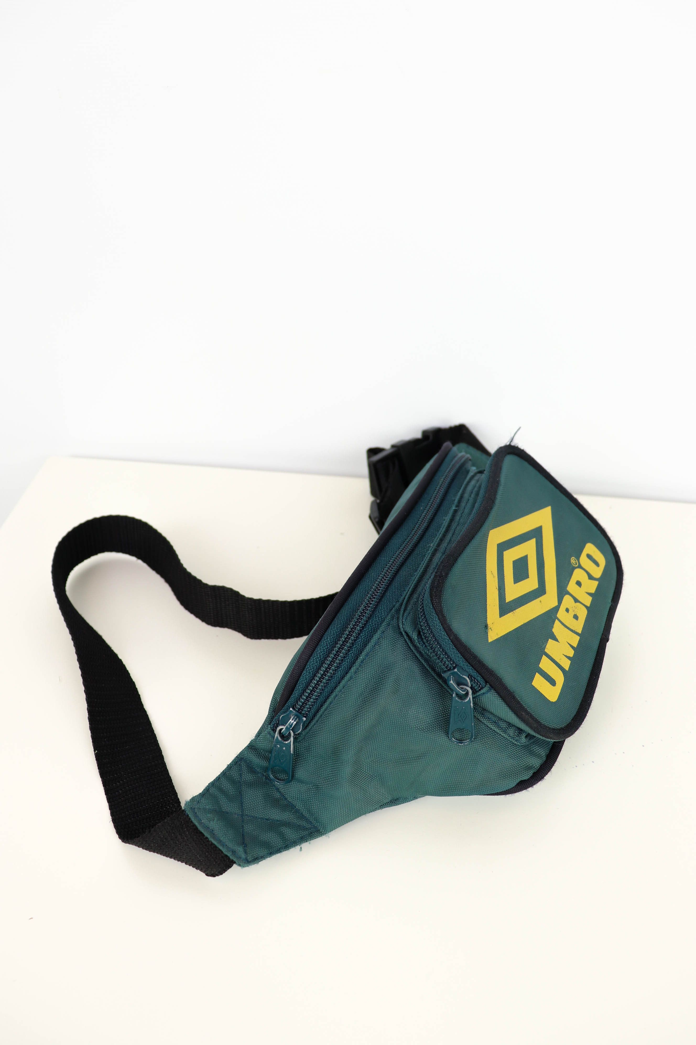 Umbro Umbro Vintage 90s Big Logo Green Nylon Waist Bag Size ONE SIZE - 2 Thumbnail
