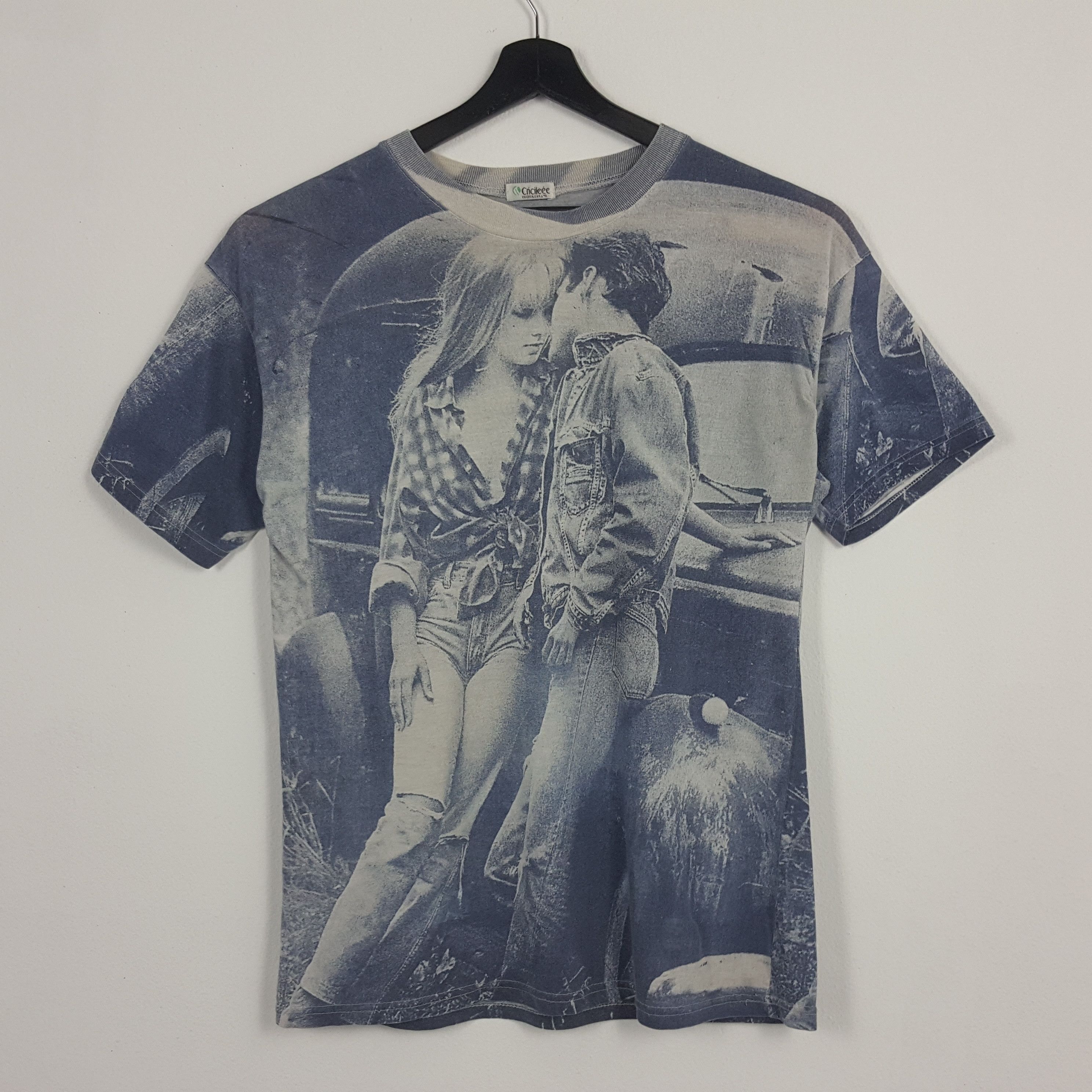 Levi's × Vintage Levi's Streetwear Style Photo Print Design Vintage Tshirt Size US L / EU 52-54 / 3 - 1 Thumbnail