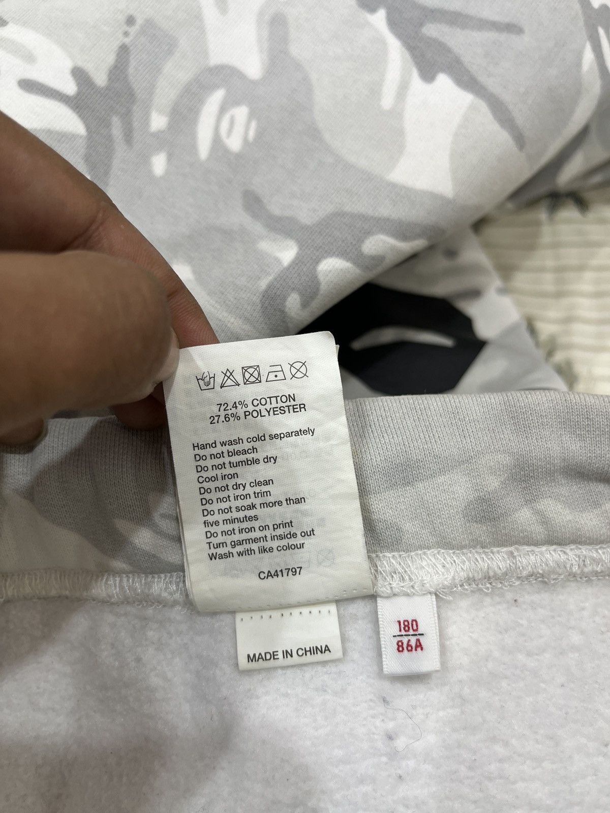 Bape (Hhh). AAPE BY A BATHING APE SWEATPANTS Size US 38 / EU 54 - 16 Thumbnail