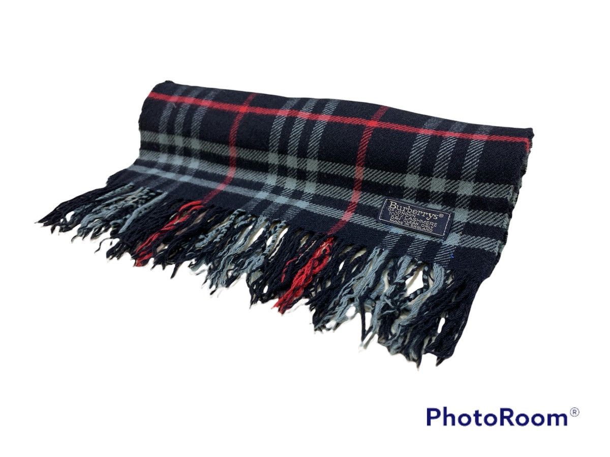 Burberry × Vintage BURBERRYS LONDON CASHMERE BLUE NOVA CHECK MUFFLER SCARF Size ONE SIZE - 2 Thumbnail