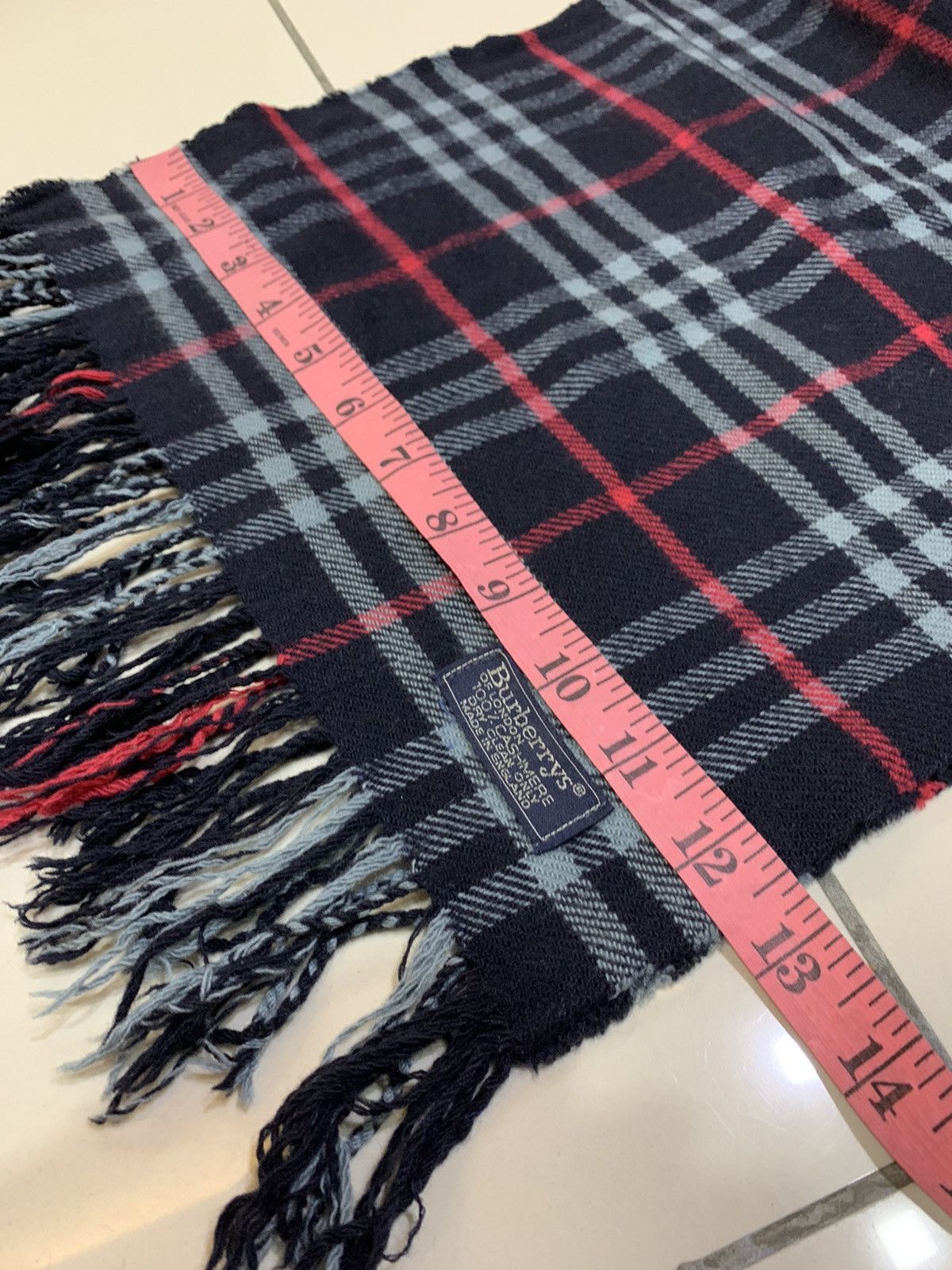 Burberry × Vintage BURBERRYS LONDON CASHMERE BLUE NOVA CHECK MUFFLER SCARF Size ONE SIZE - 4 Thumbnail