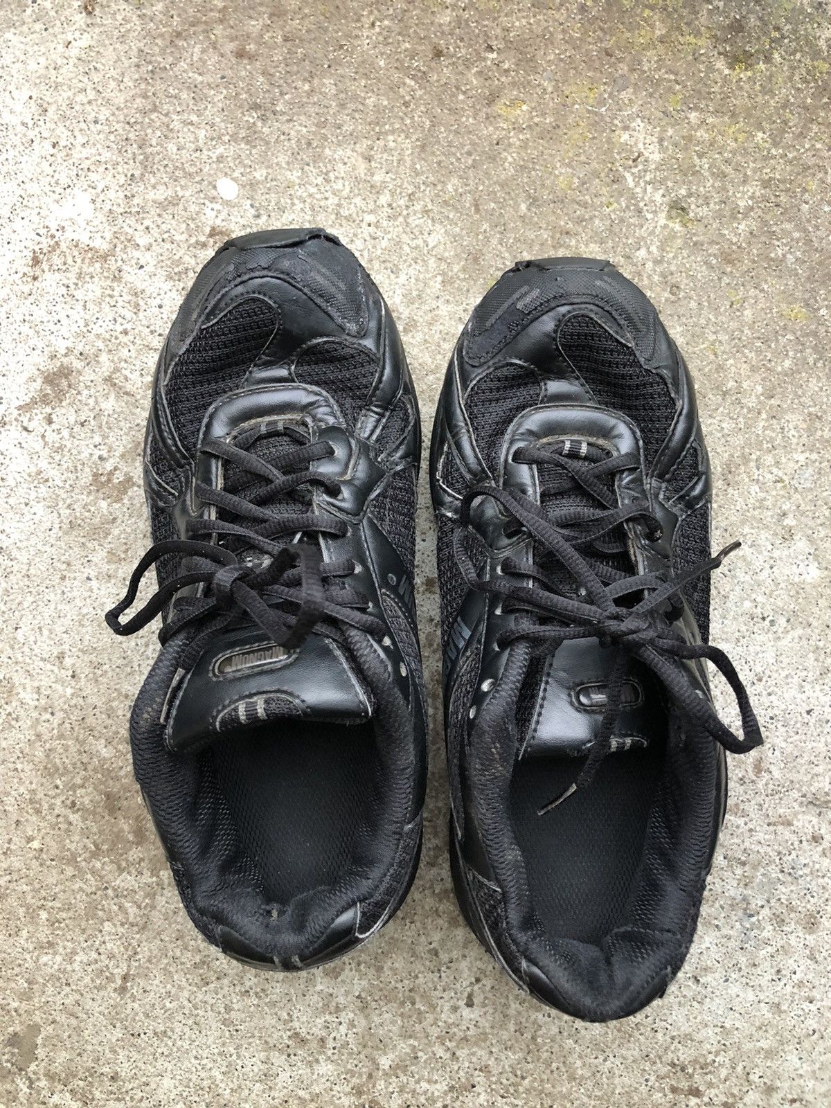 Vintage Vintage British army trainer surplus magnum Size US 9 / EU 42 - 4 Thumbnail