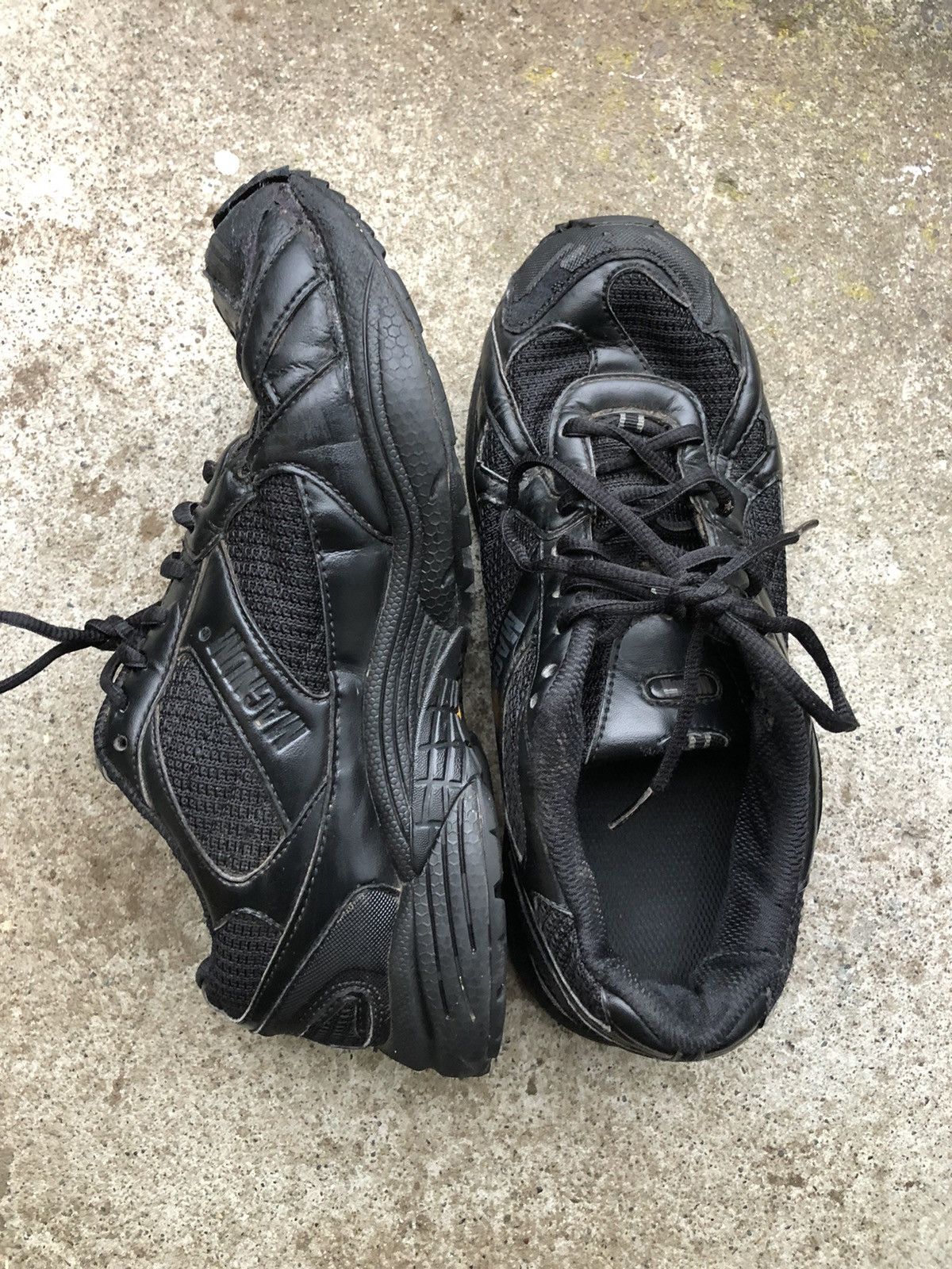 Vintage Vintage British army trainer surplus magnum Size US 9 / EU 42 - 5 Thumbnail