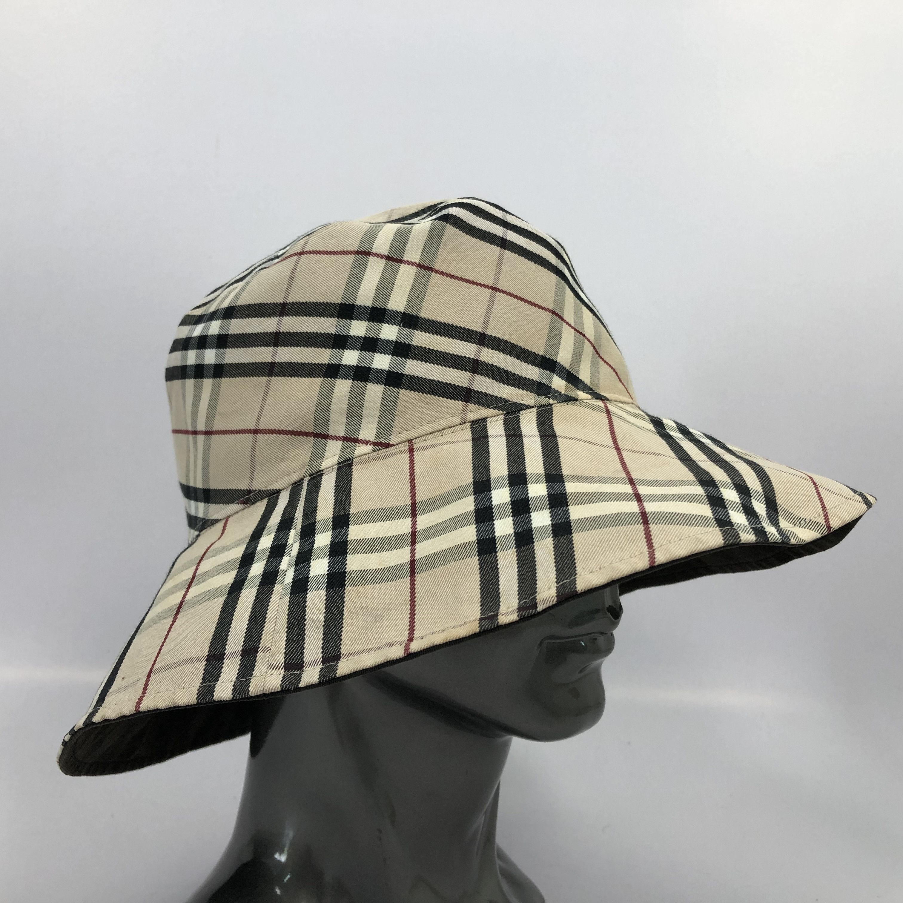 Vintage Vintage Burberry London Nova Check Revers ible Bucket Hats Grailed