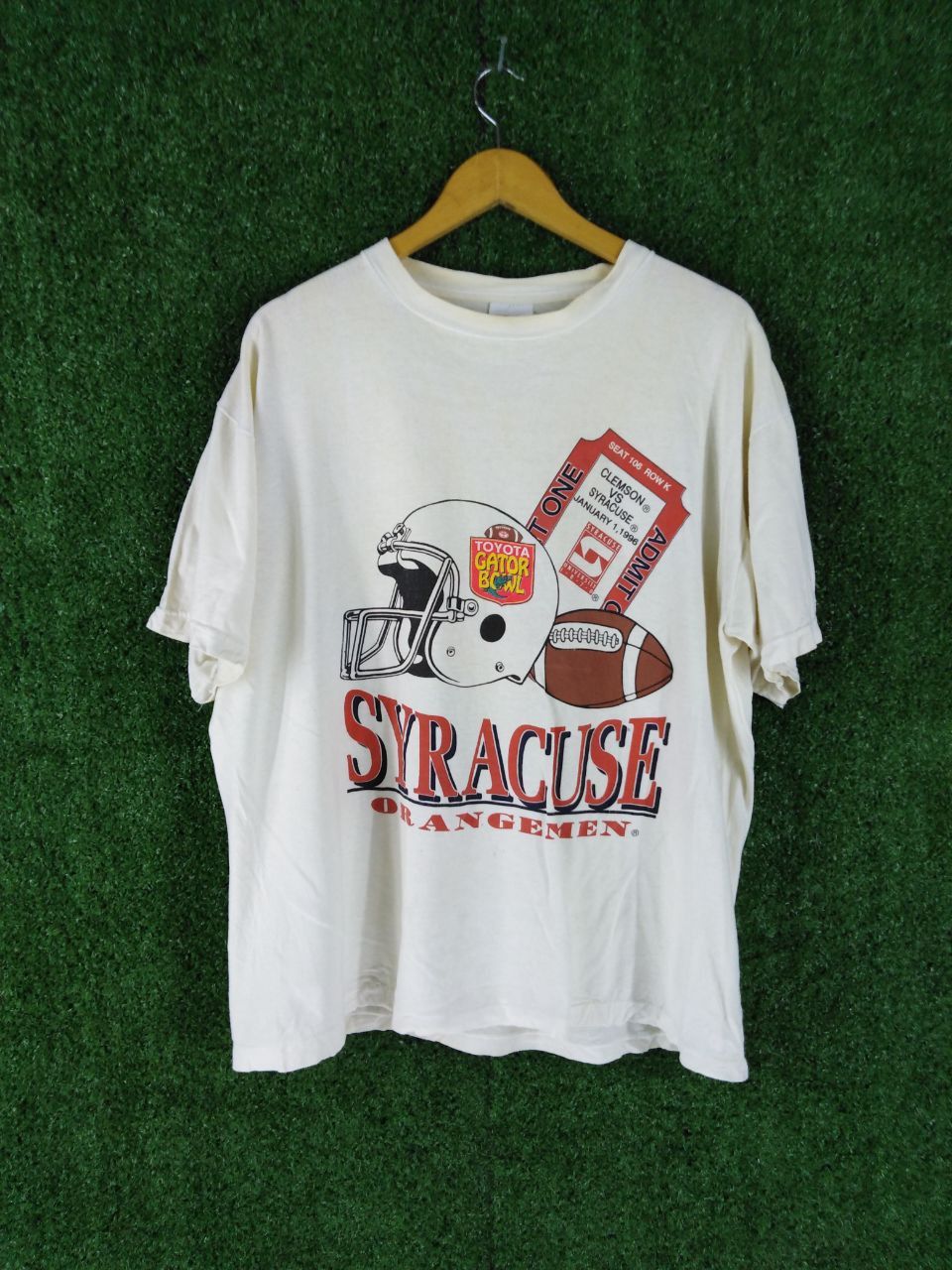 NCAA × Vintage VINTAGE TOYOTA GATOR BOWL TEE Size US XL / EU 56 / 4 - 1 Thumbnail