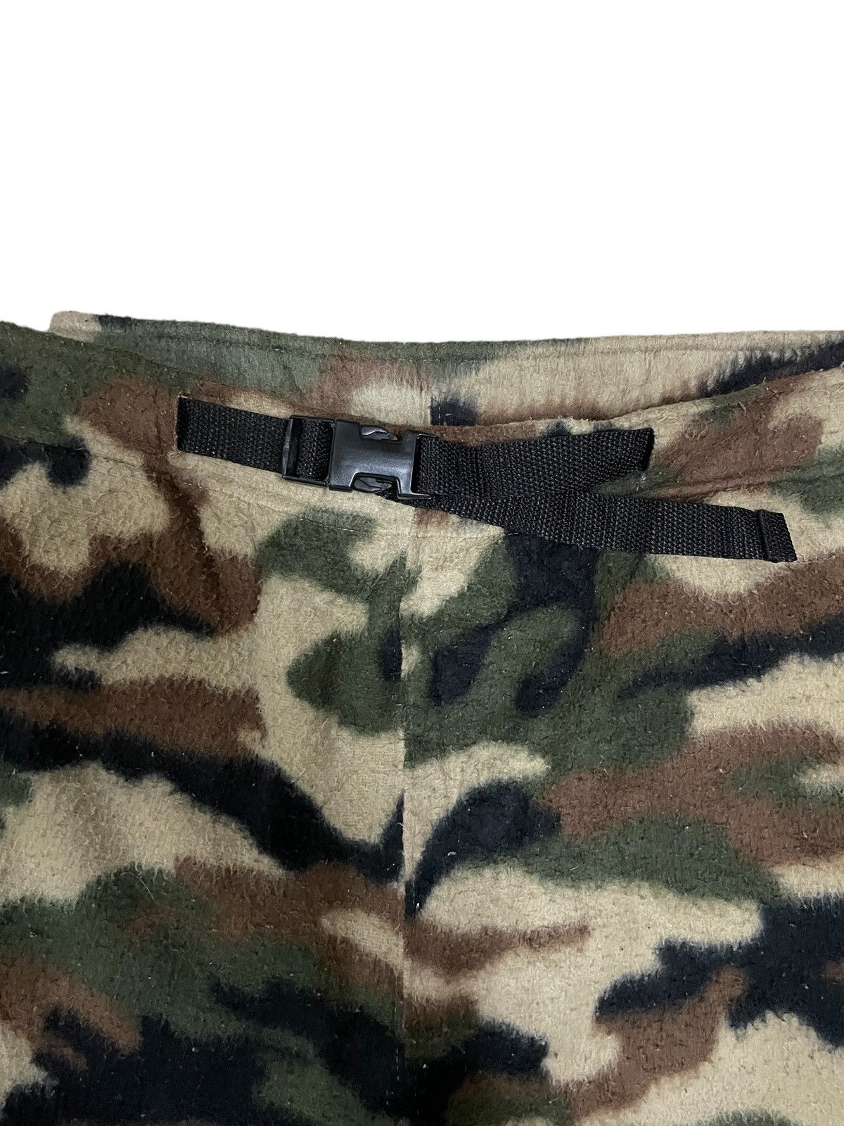 Japanese Brand Japanese Camouflage Buckle Clip Fleece Archive Pants Size US 38 / EU 54 - 5 Thumbnail