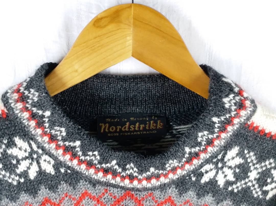 Craftsman Awesome Knitwear Nordstrikk Art Design Sz M Norway Size US M / EU 48-50 / 2 - 6 Thumbnail