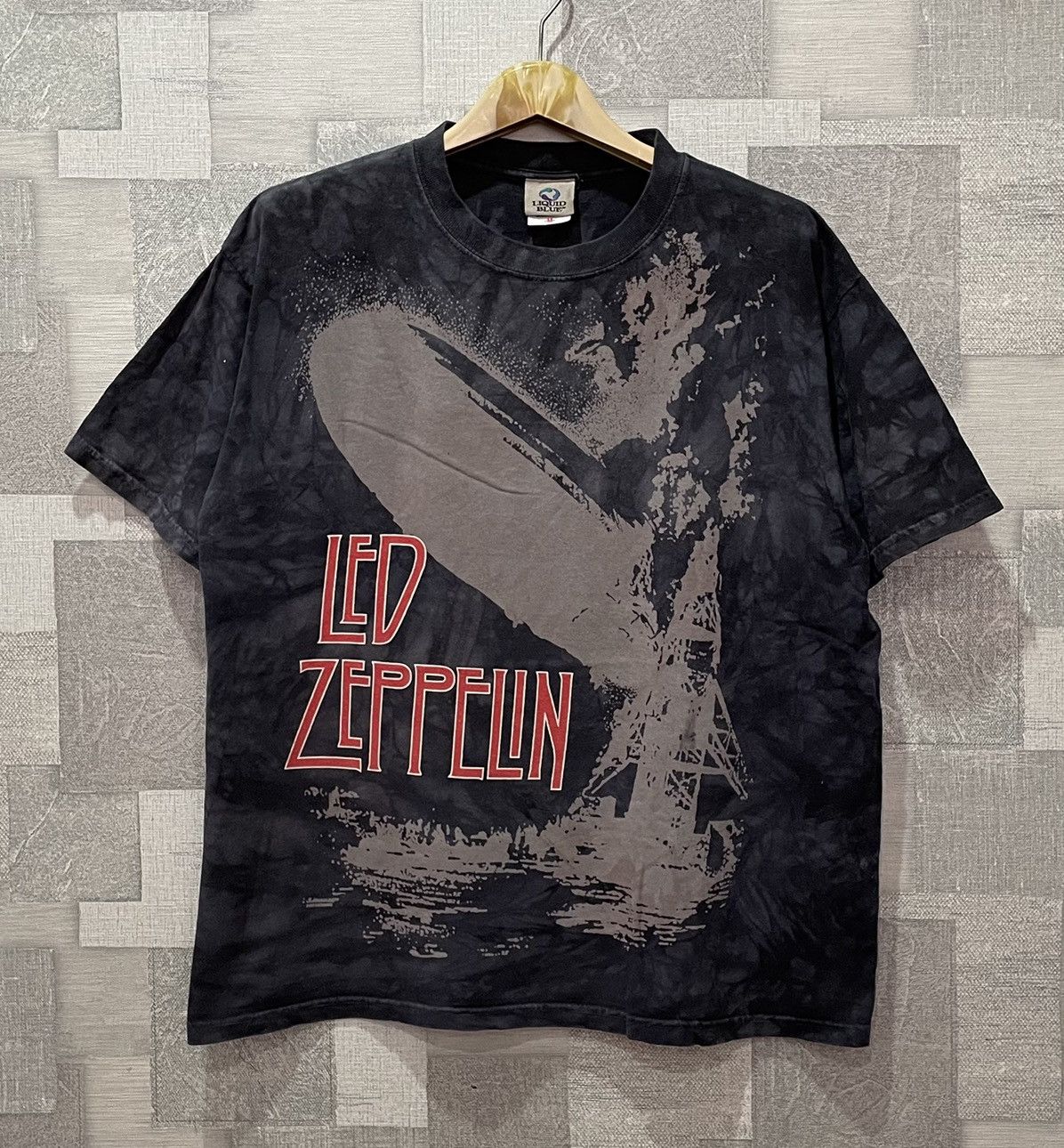Led Zeppelin × Liquid Blue × Vintage Vintage Led Zeppelin Liquid Blue Exploding Dirigible Size US M / EU 48-50 / 2 - 1 Thumbnail