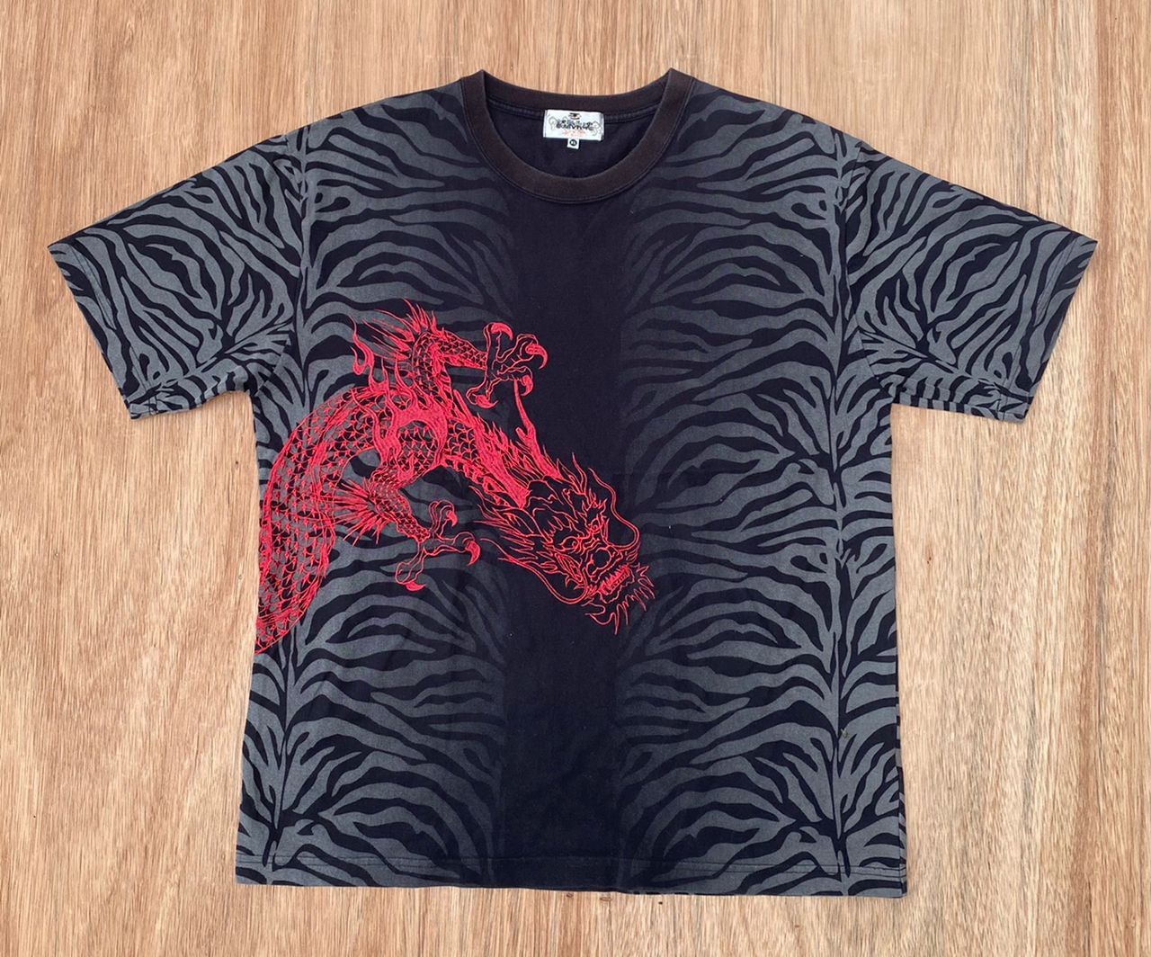 Japanese Brand vintage tee E 1 sukajan japan dragon embroidered Size US XL / EU 56 / 4 - 1 Thumbnail