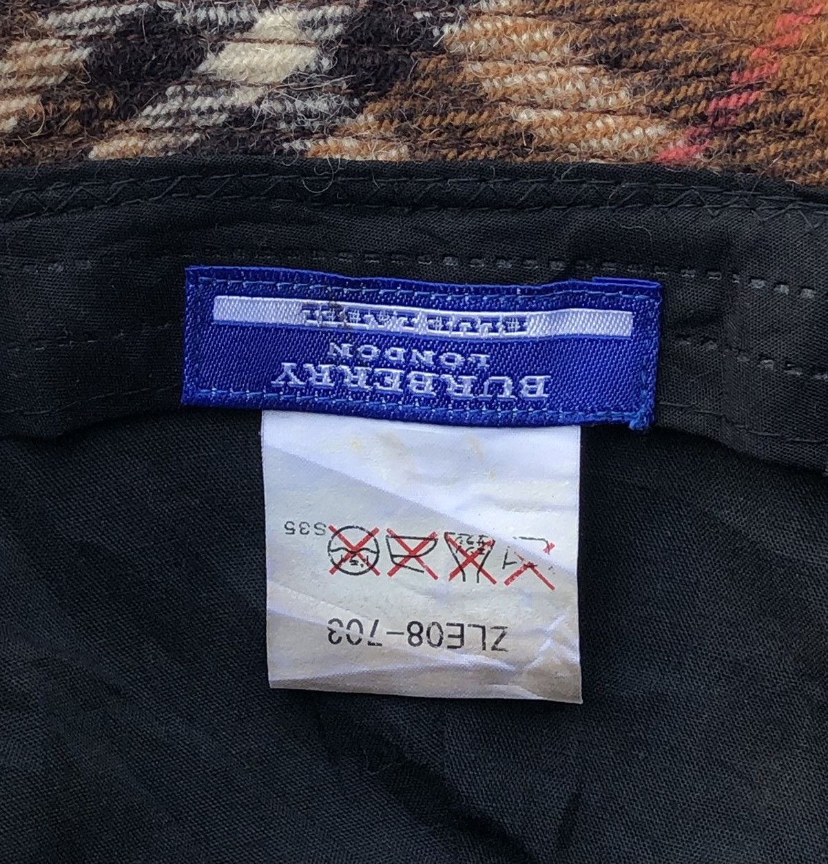 Burberry Burberry London Blue Label Wool Bucket Hat Size ONE SIZE - 10 Thumbnail