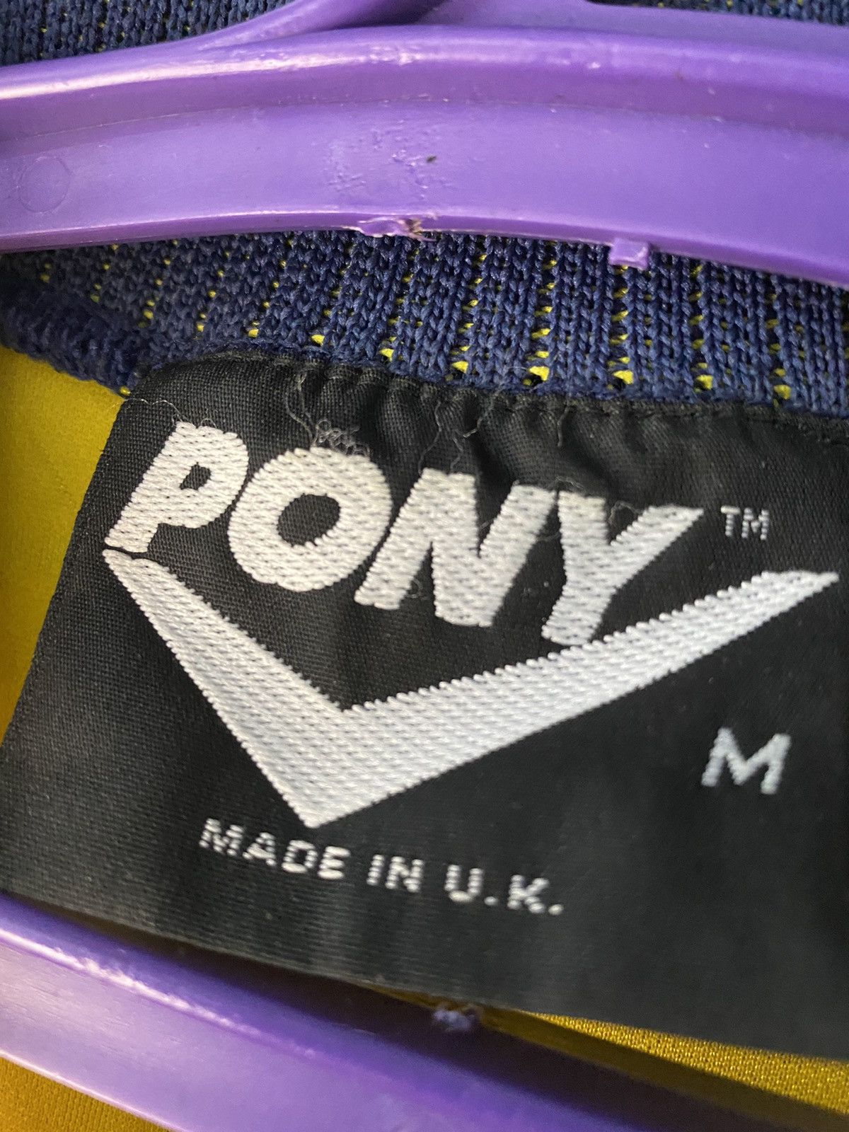 PONY × Vintage 1995 1997 Vintage TOTTENHAM HOTSPUR away Soccer jersey Size US M / EU 48-50 / 2 - 5 Thumbnail