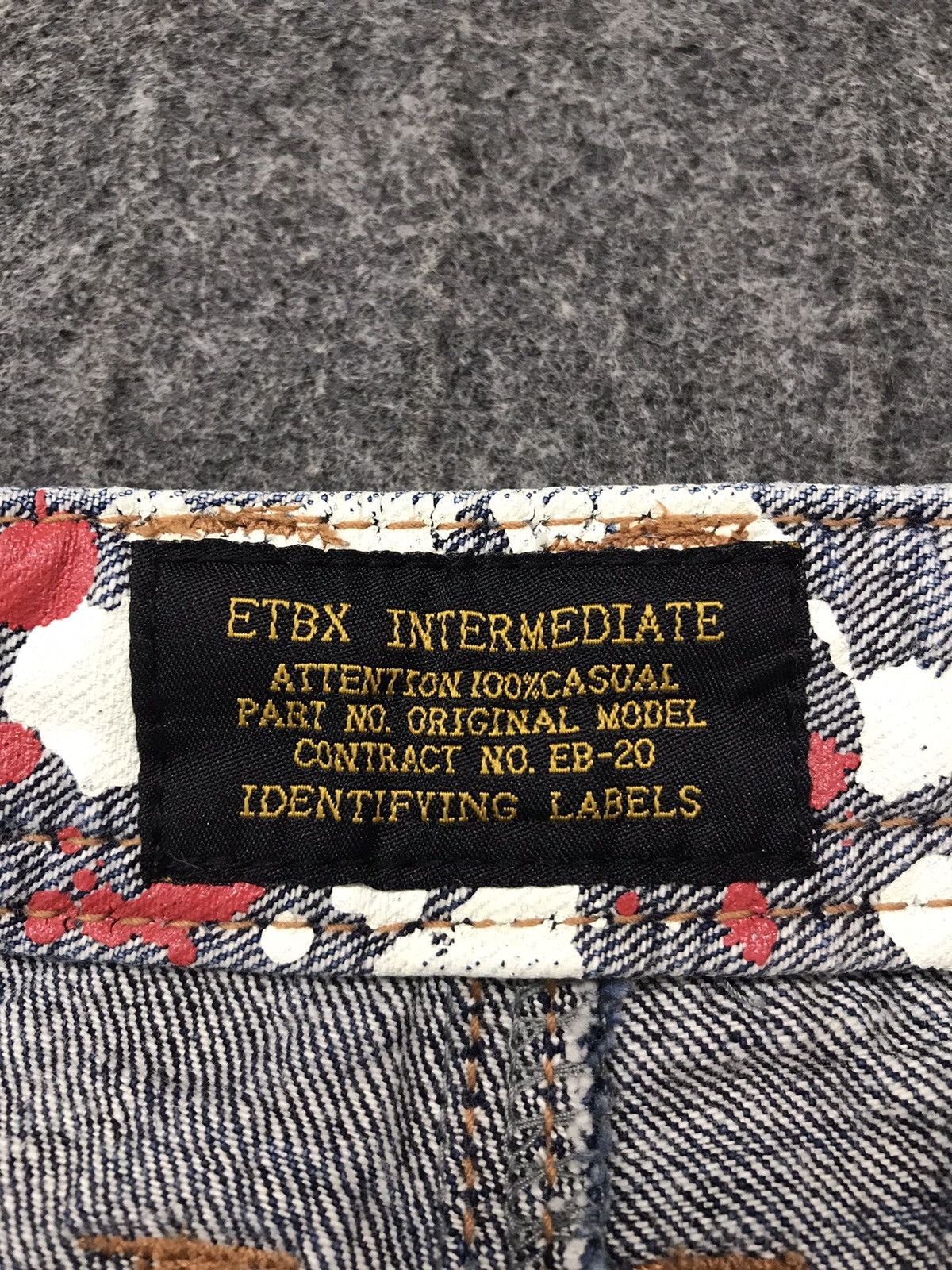 Japanese Brand East Twenty Box Design Painting Denim Jeans Style Size US 34 / EU 50 - 14 Thumbnail