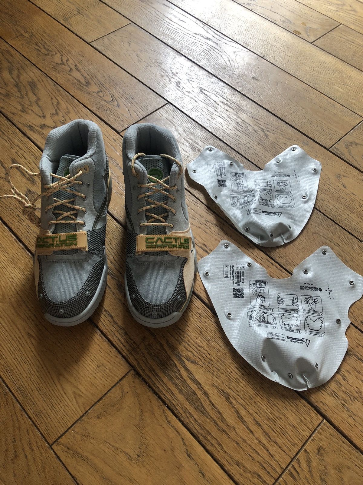 Nike × Travis Scott Air Trainer 1 Cactur Corp Size US 11 / EU 44 - 4 Thumbnail