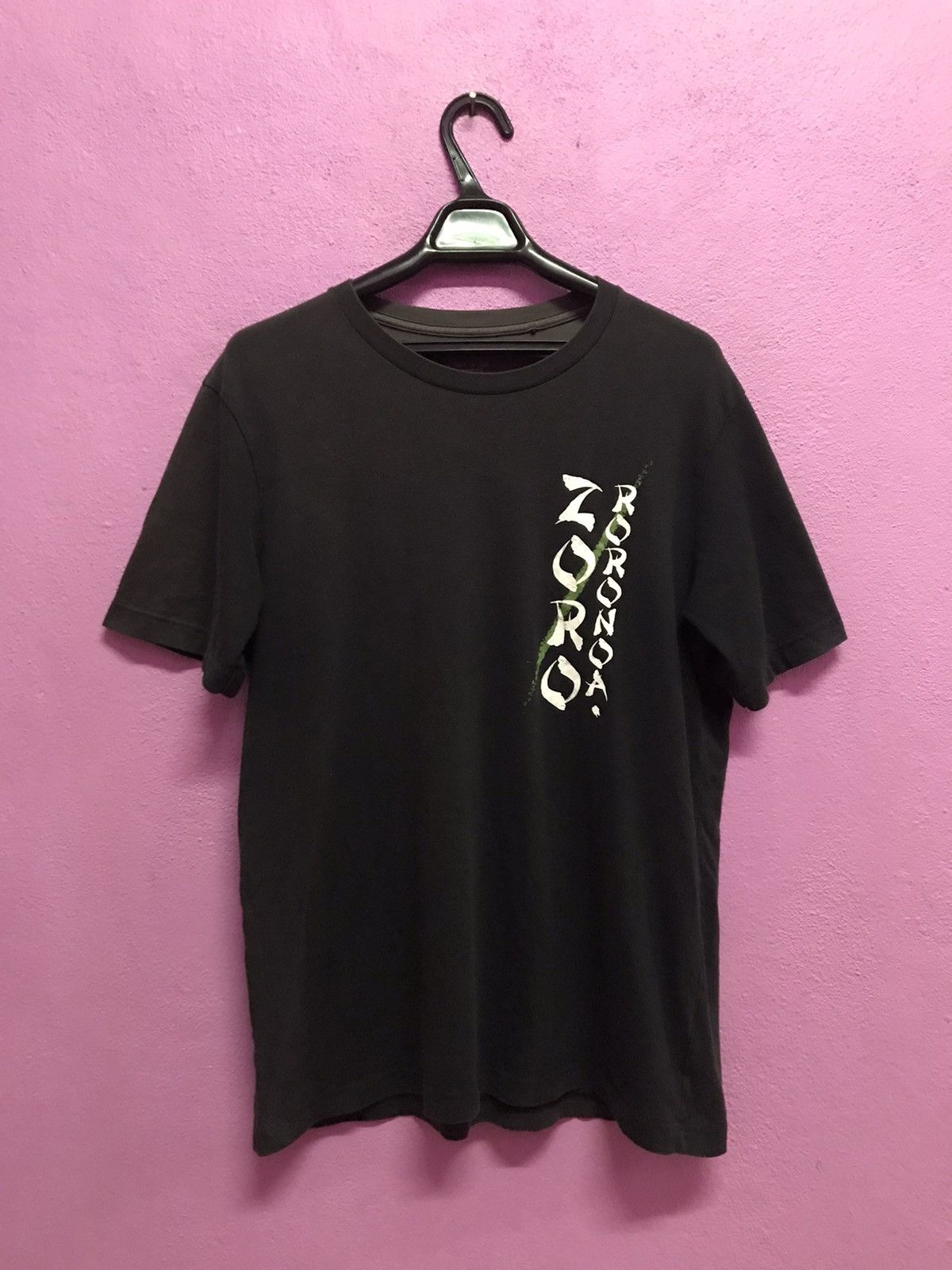 One Piece Roronoa Zoro Tee Size L Size US L / EU 52-54 / 3 - 1 Thumbnail