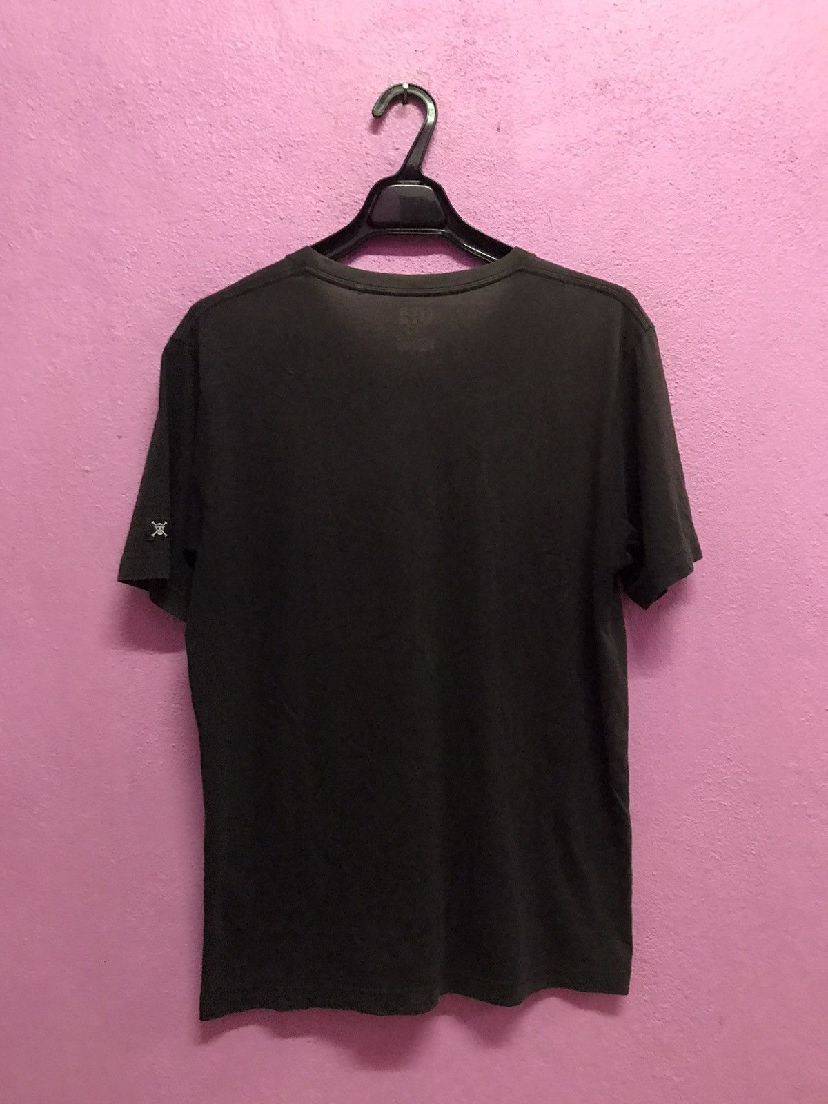 One Piece Roronoa Zoro Tee Size L Size US L / EU 52-54 / 3 - 2 Thumbnail