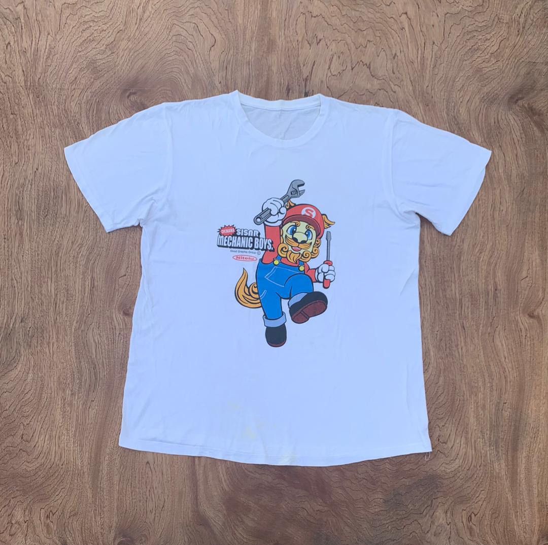 image of Vintage Tee Super Mario A31 in White, Men's (Size Large)