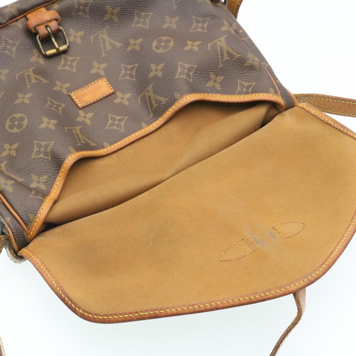 Louis Vuitton Louis Vuitton Monogram Crossbody Bag Size ONE SIZE - 9 Thumbnail