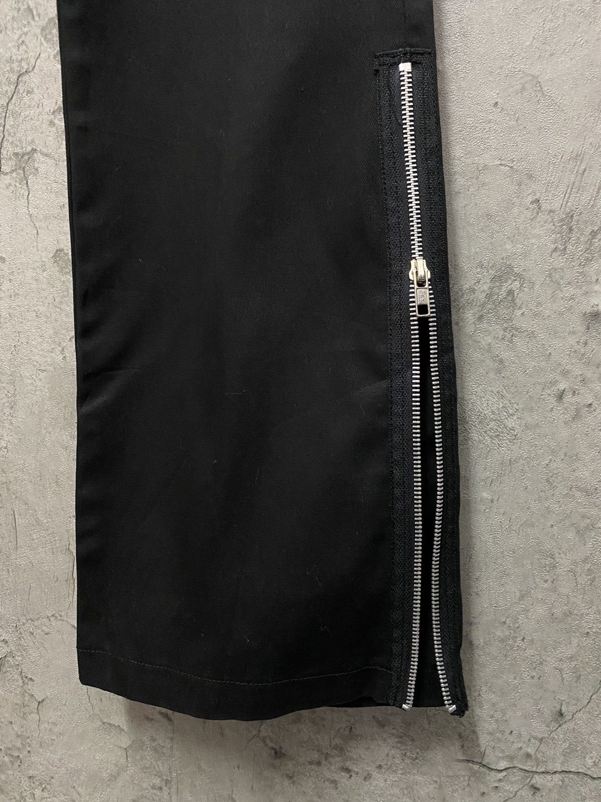 Dickies × Vintage Vintage Dickies Cargo Bondage Zipper Flared Pants Size US 32 / EU 48 - 7 Thumbnail