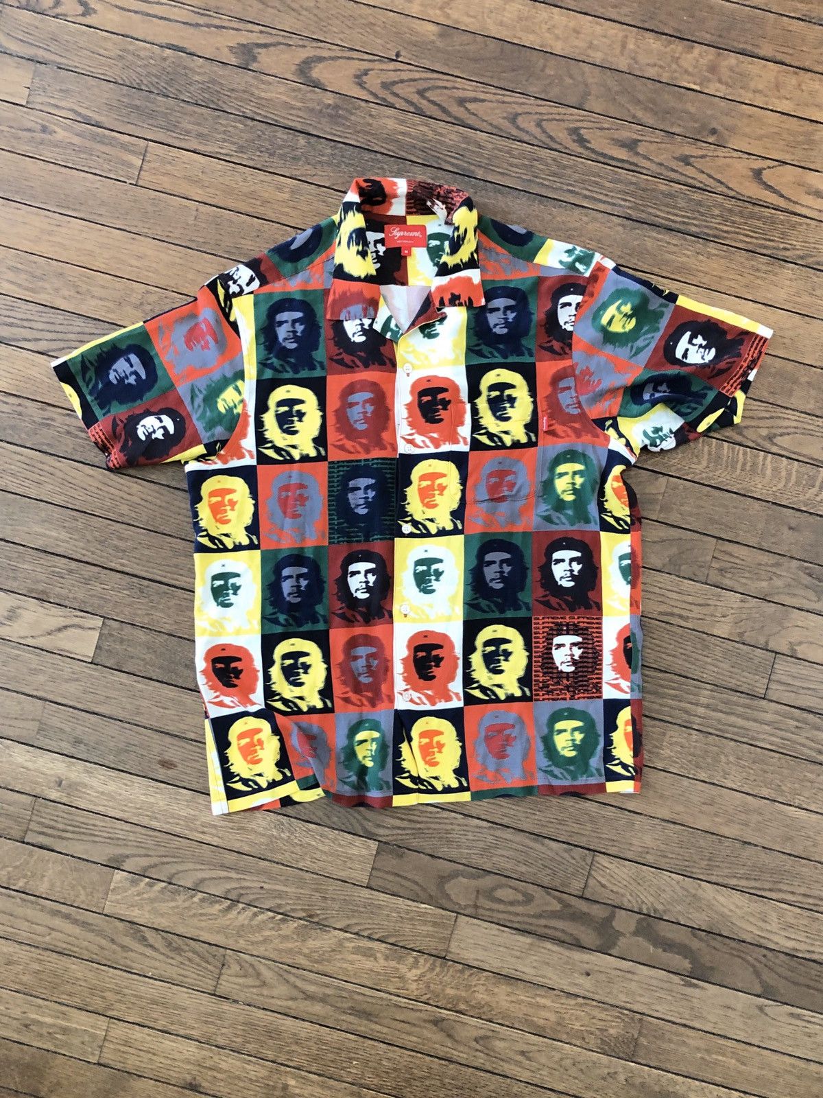 Medium Supreme CHE GUEVARA Rayon Multicolor S/S Button Up Shirt SS20  Authentic