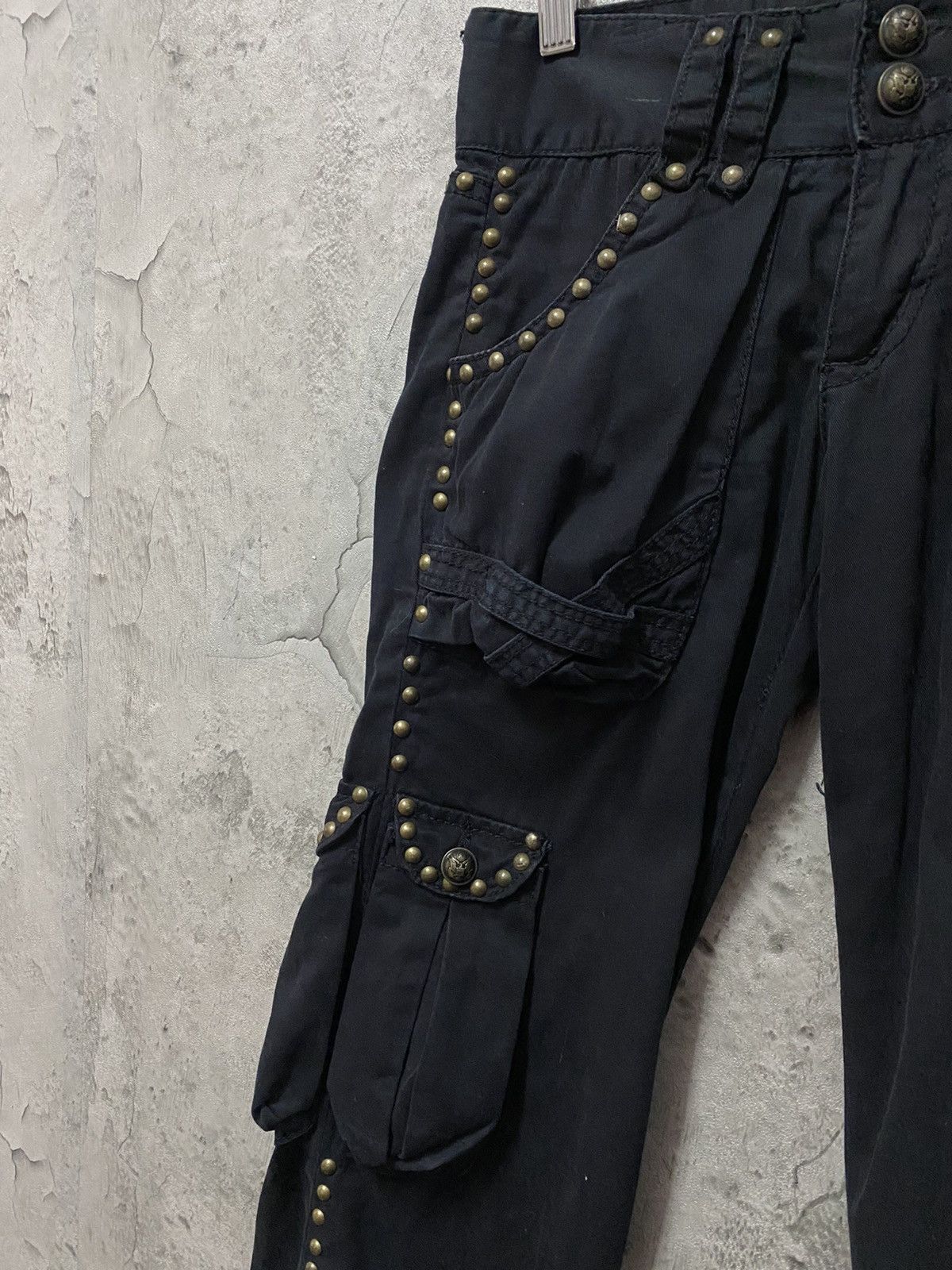 GOA Moussy Japan Flared Studded Multi Pocket Cargo Pants Vintage Size US 27 - 8 Thumbnail