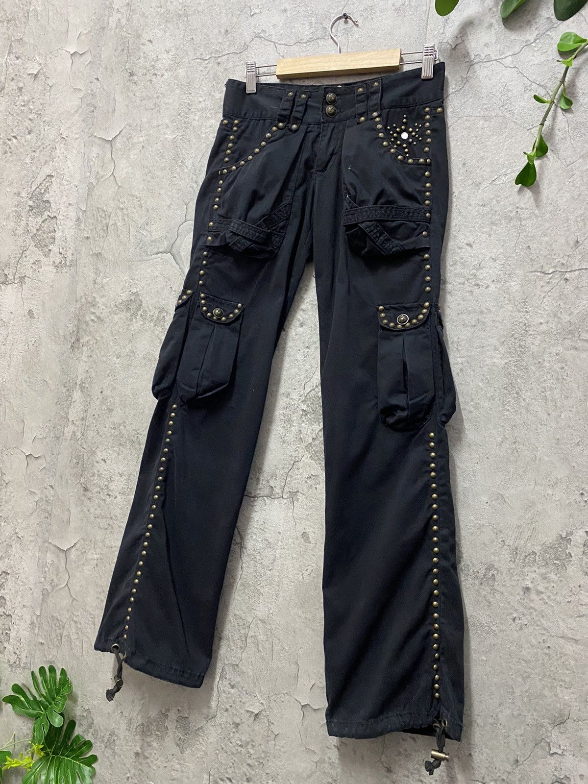 GOA Moussy Japan Flared Studded Multi Pocket Cargo Pants Vintage Size US 27 - 3 Thumbnail